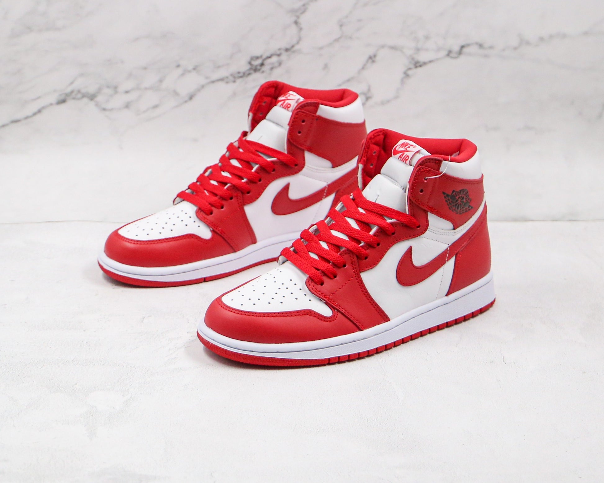 Air Jordan 1 High Reverse Chicago