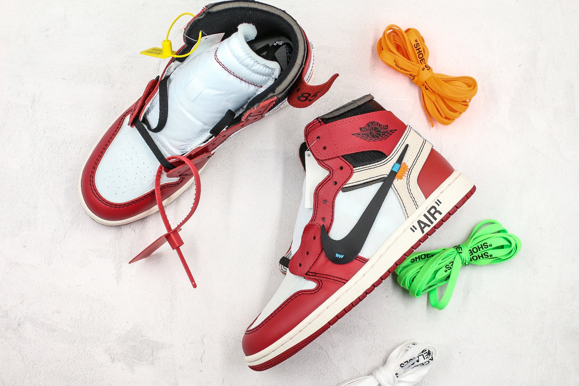 Air Jordan 1 High Off-White Chicago