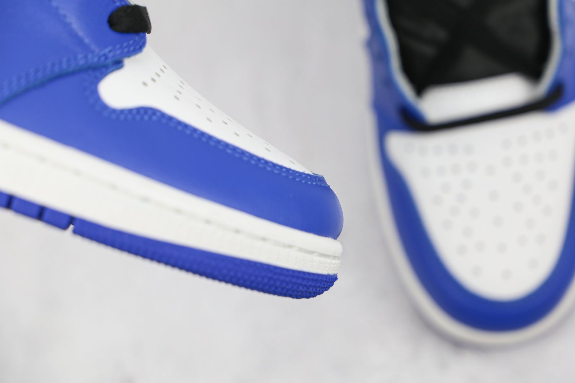 Air Jordan 1 High Royal Blue Black White