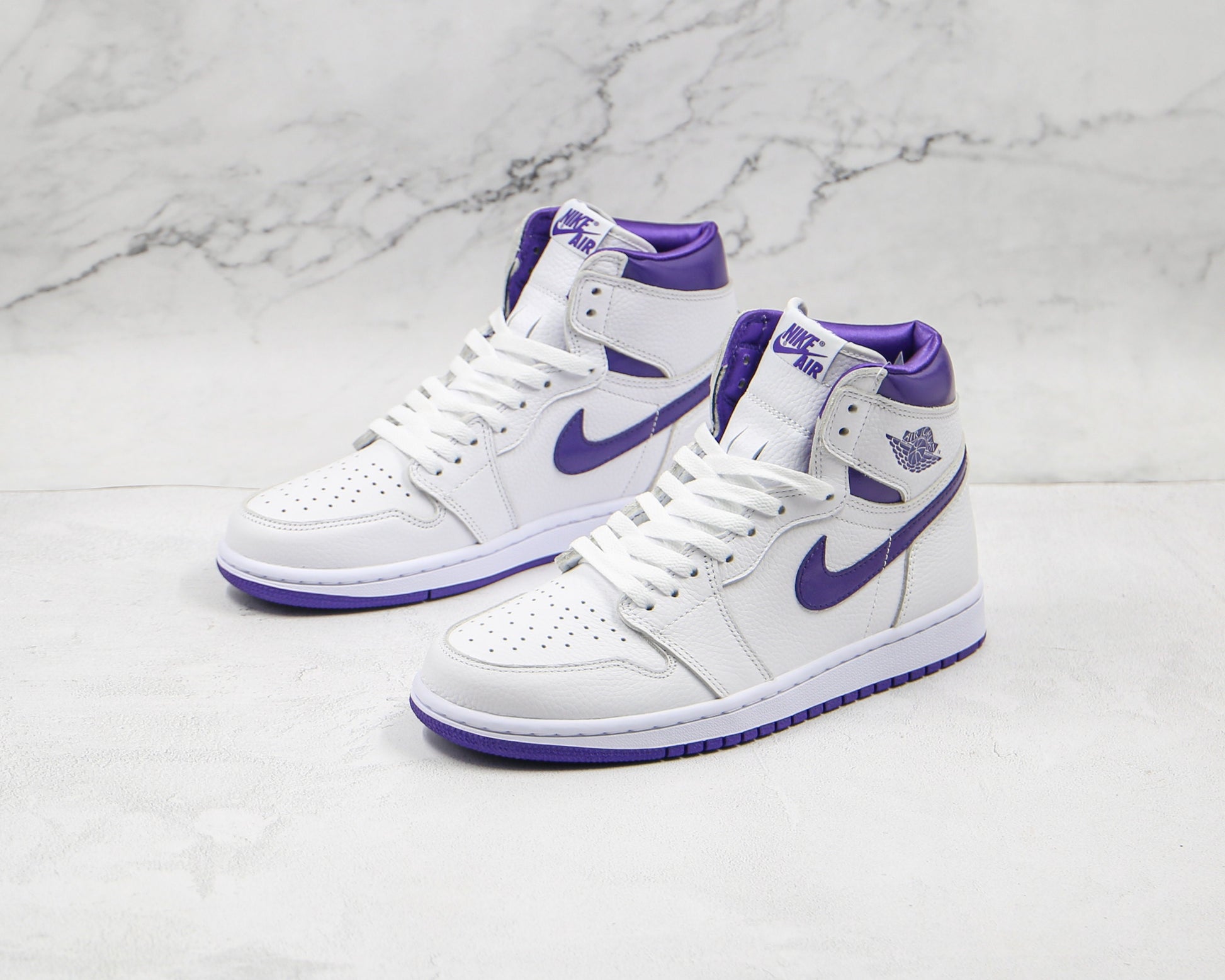 Air Jordan 1 High White Purple