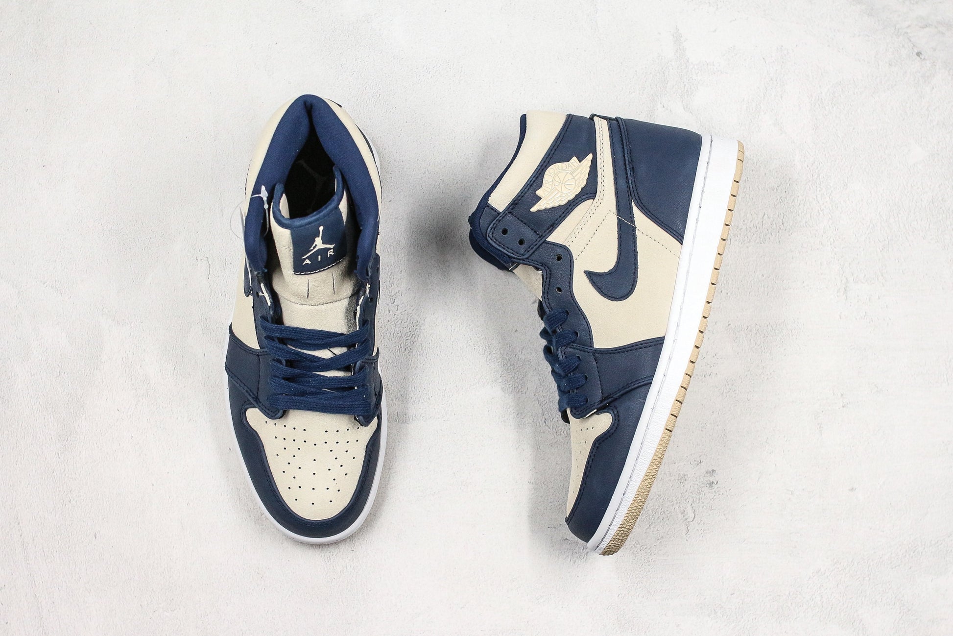 Air Jordan 1 High Vintage Navy Sail