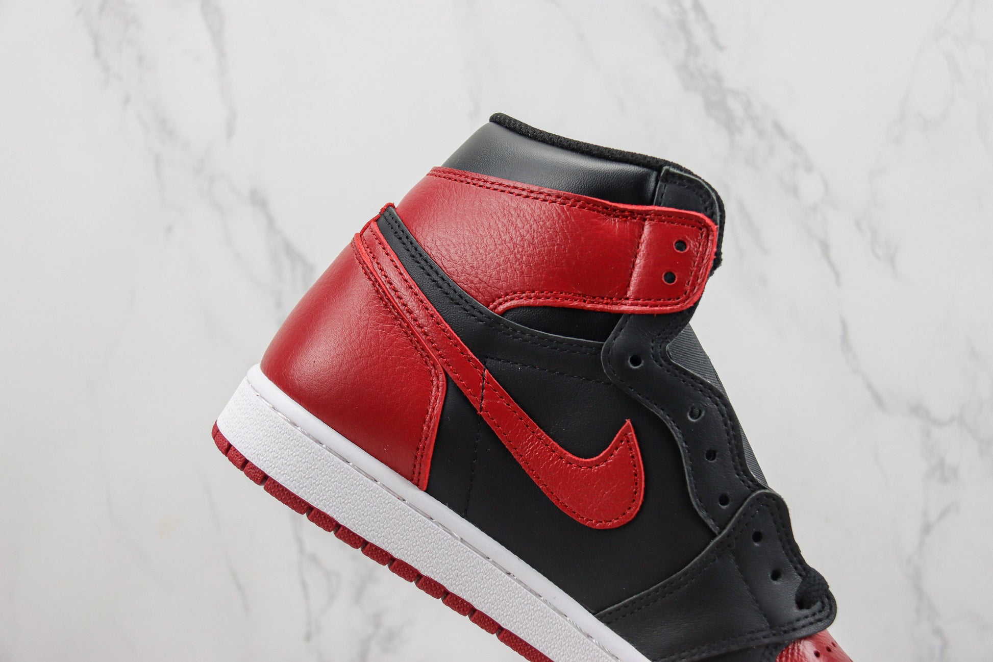 Air Jordan 1 High Bred Banned