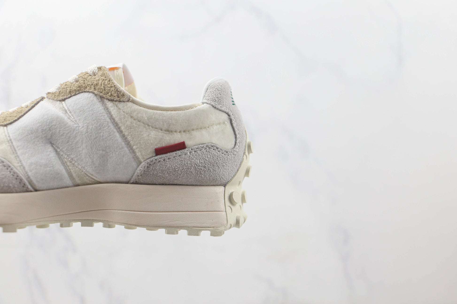 New Balance 327 Silver White MD327FG