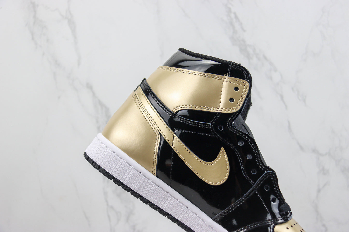 Air Jordan 1 High Black Gold