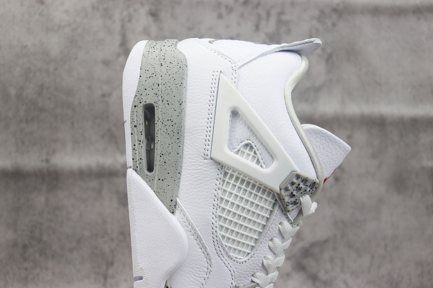 Air Jordan 4 White Cement