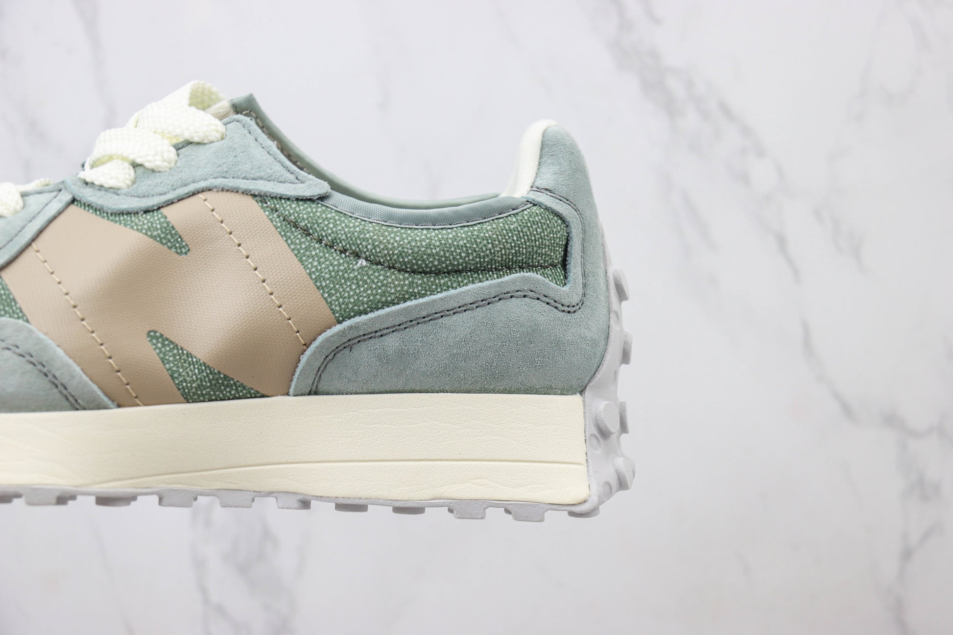 New Balance 327 Silver White U327WPA