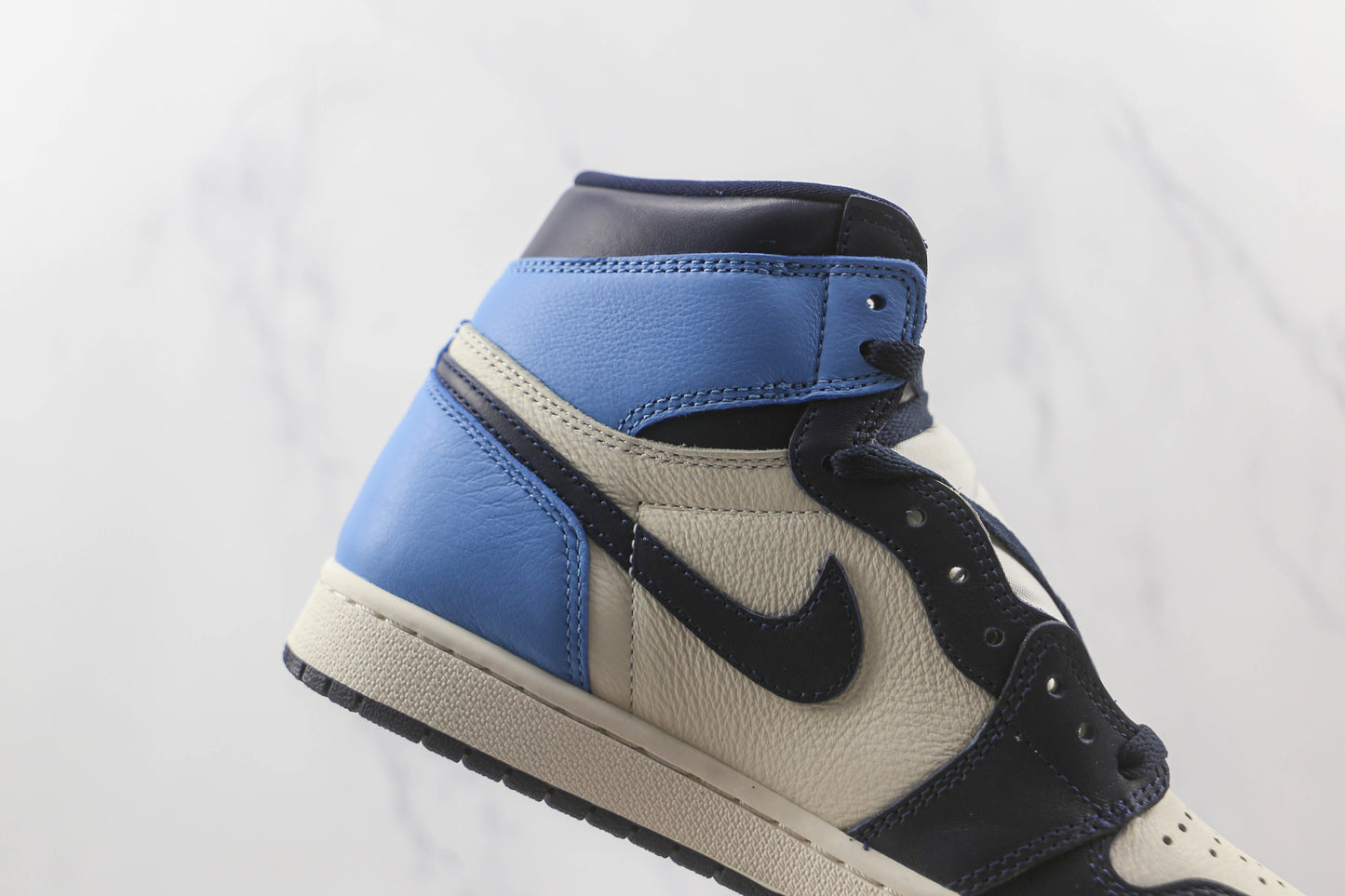 Air Jordan 1 High Obsidian
