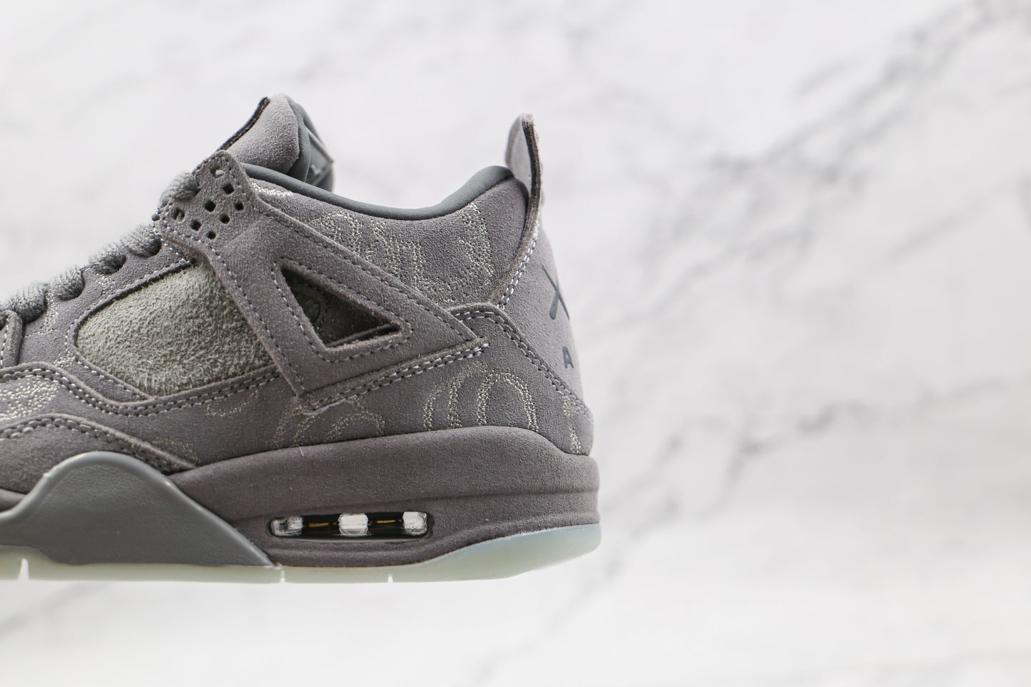 Air Jordan 4 KAWS Cool Grey