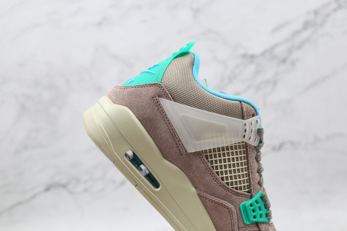 Air Jordan 4 Union Taupe Haze