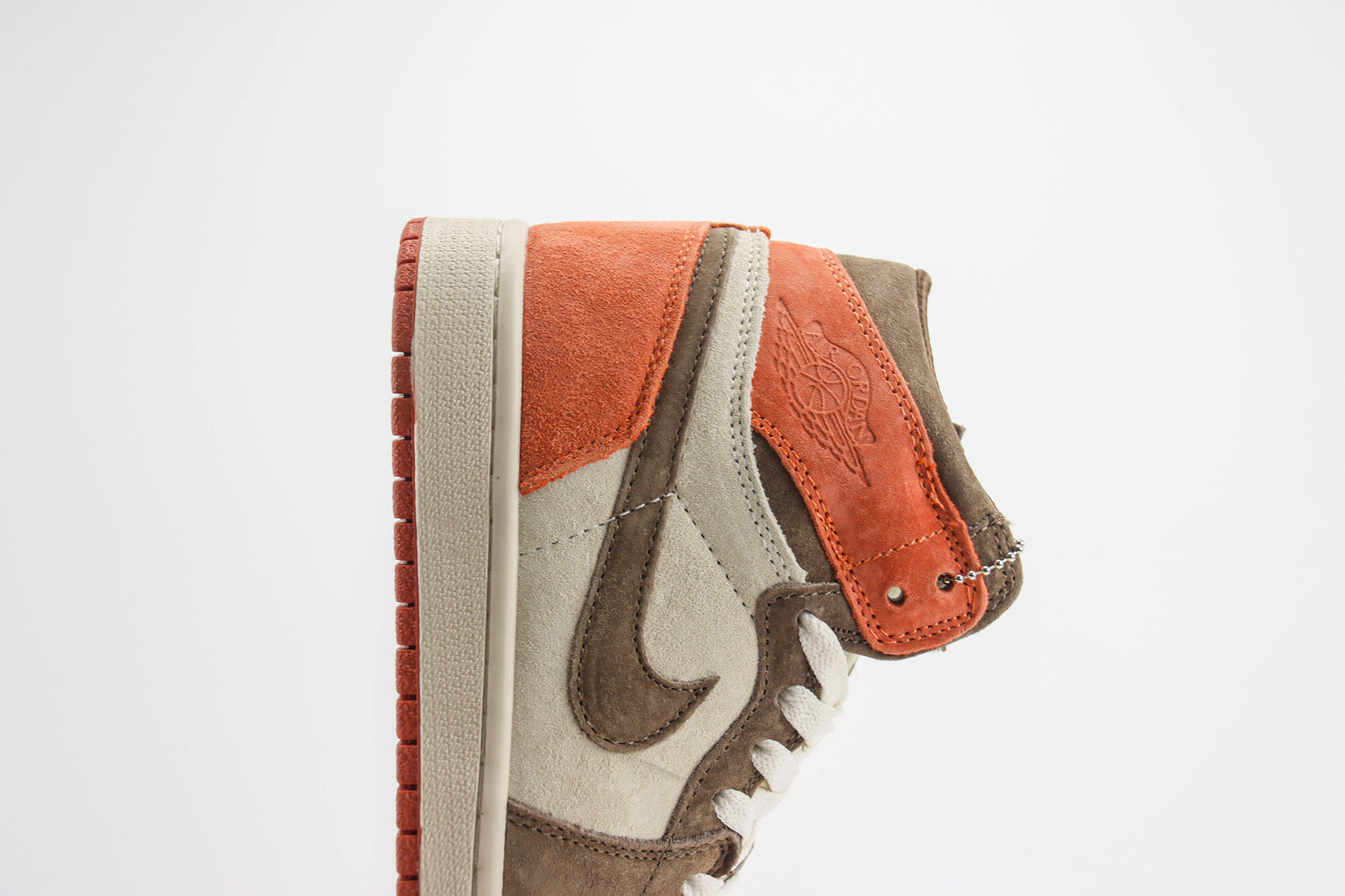 Air Jordan 1 High Autumn Suede
