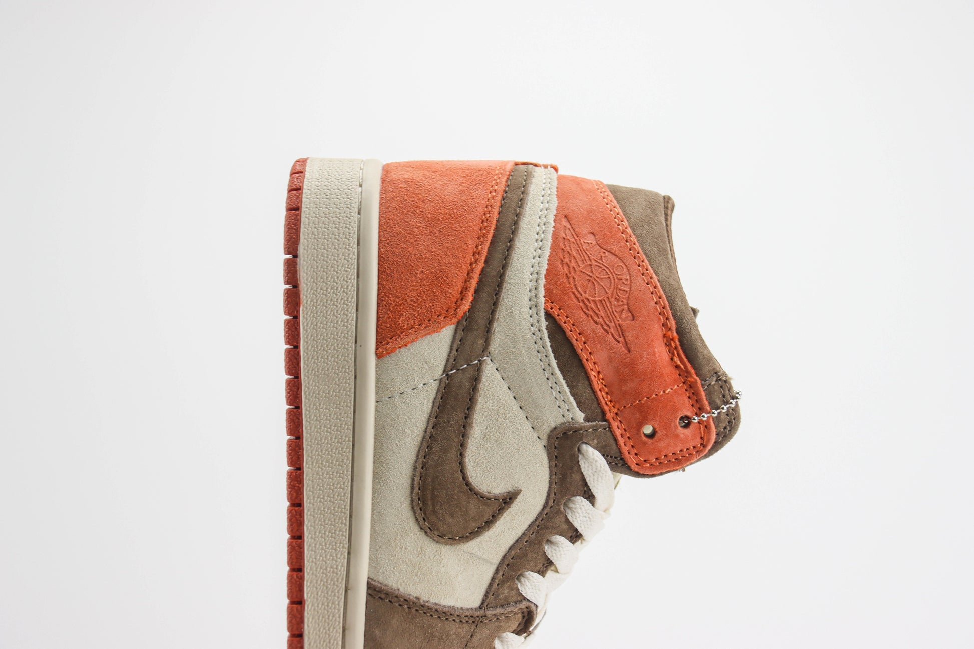 Air Jordan 1 High Autumn Suede