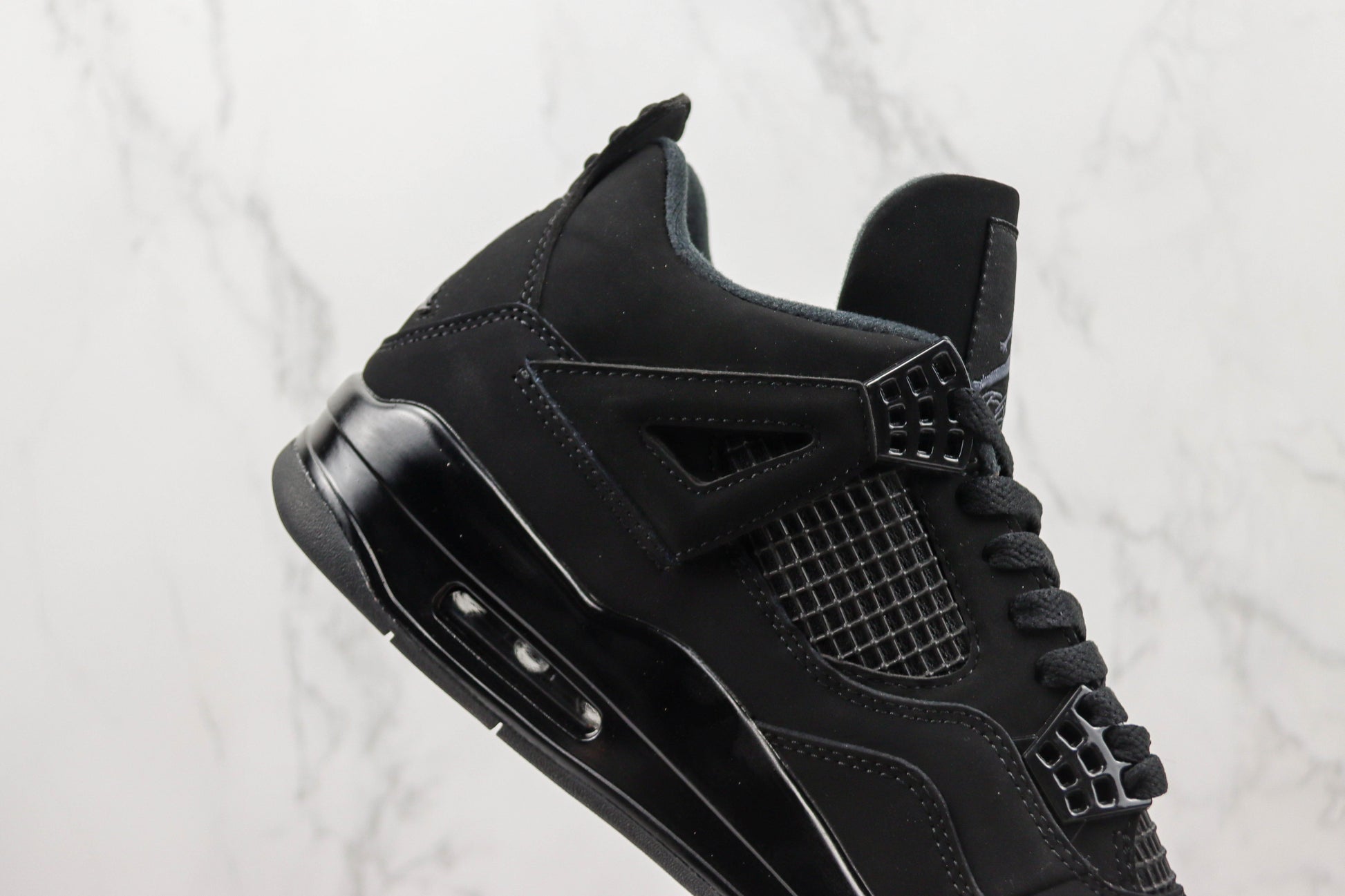 Air Jordan 4 Black Cat