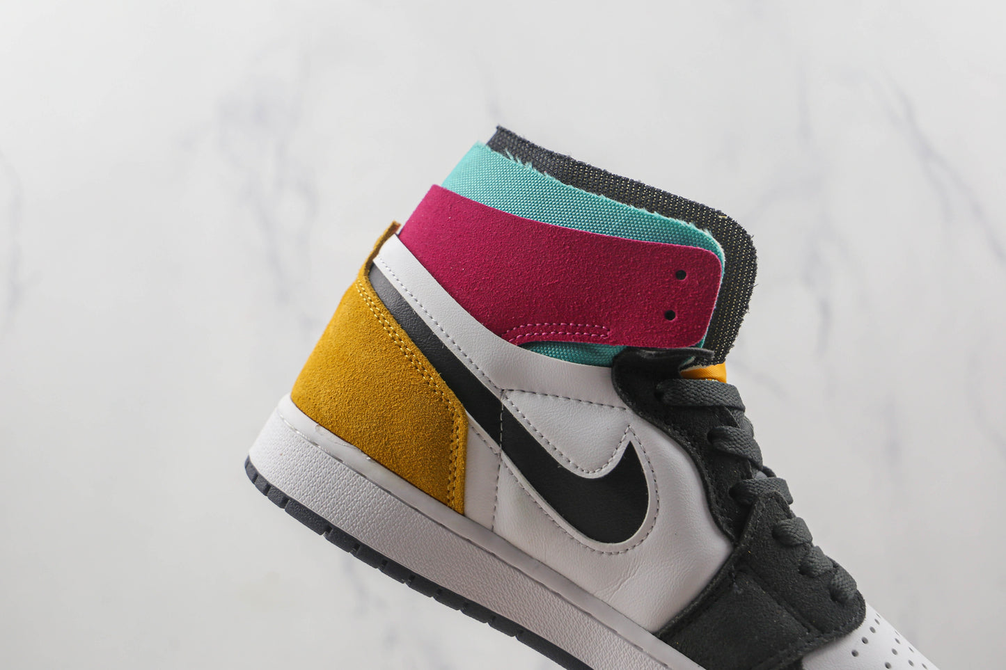 Air Jordan 1 High Berry Teal Gold