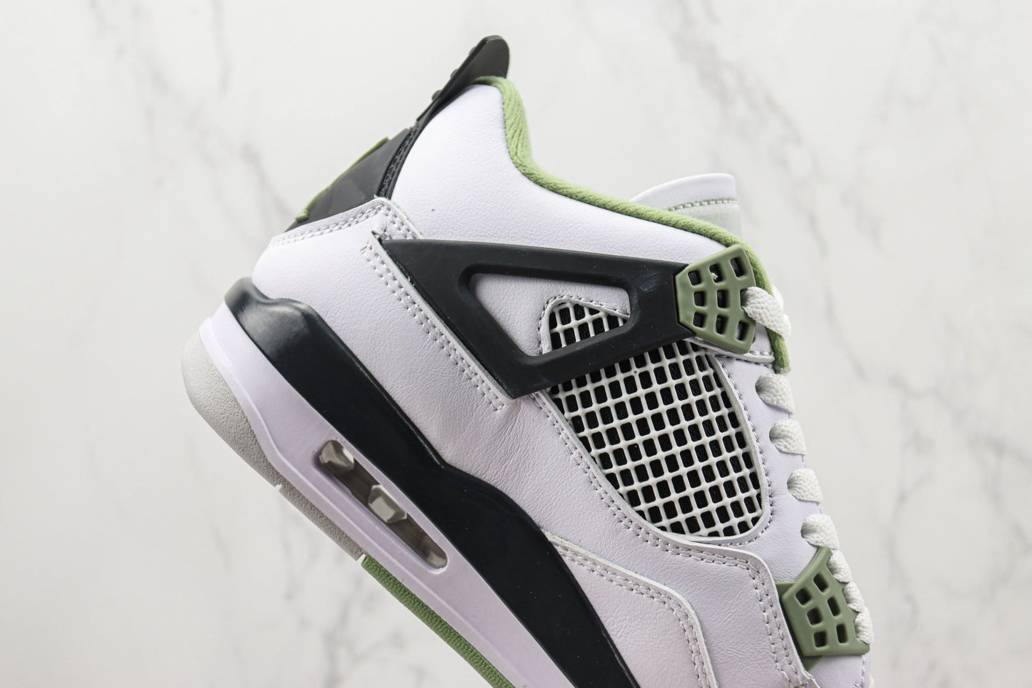 Air Jordan 4 Seafoam