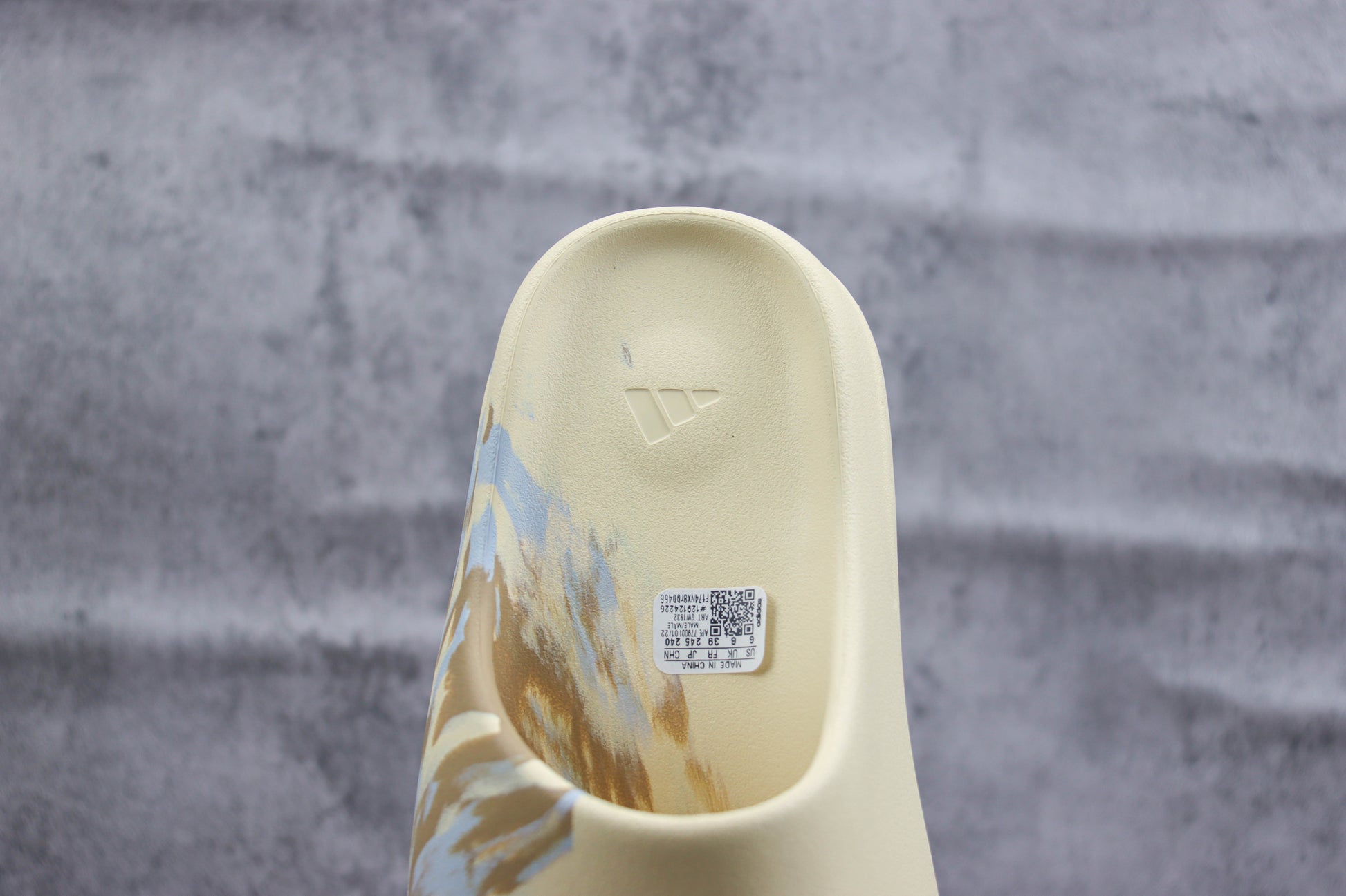 Adidas Yeezy Slide Desert Camo