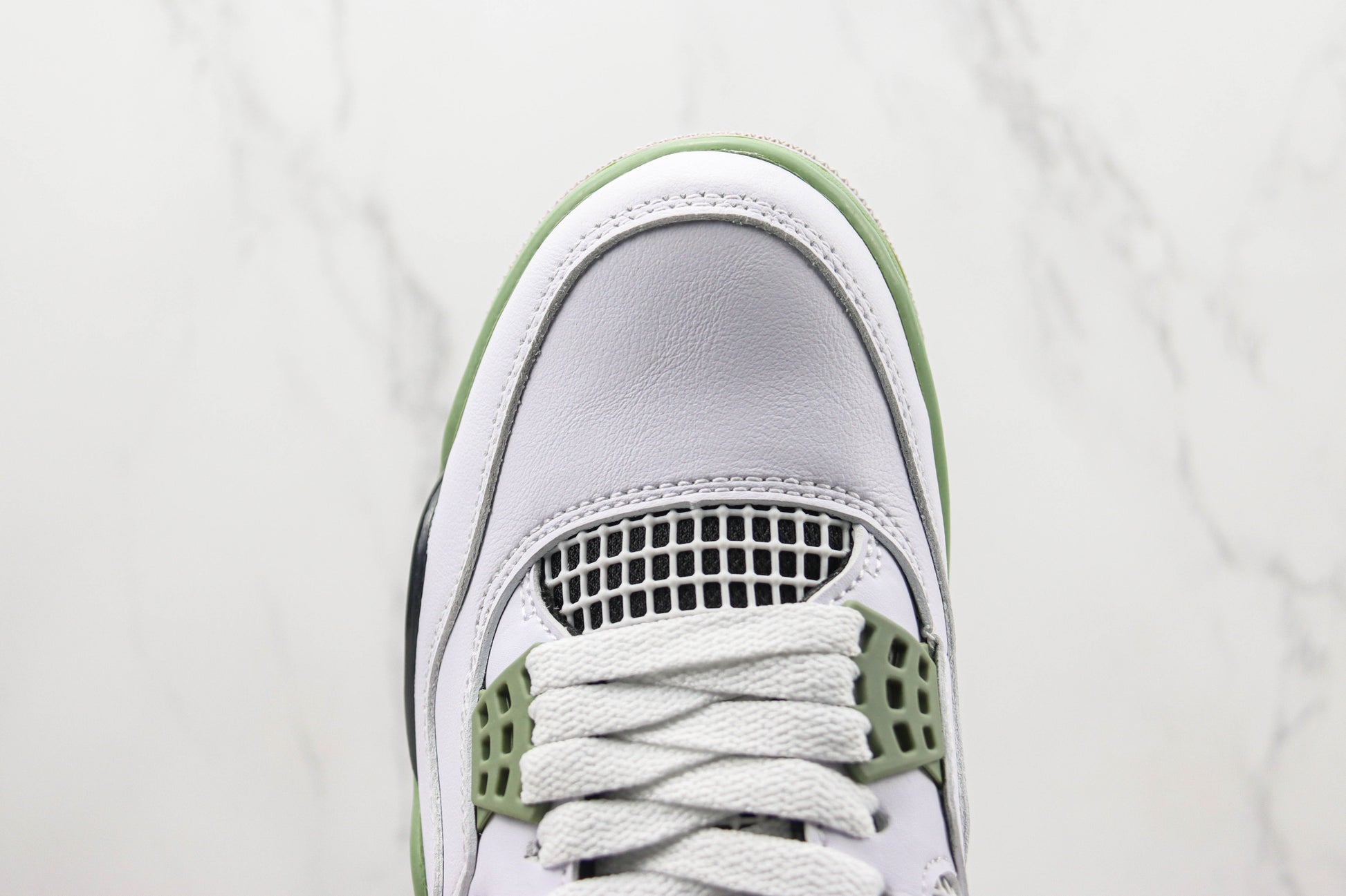 Air Jordan 4 Seafoam