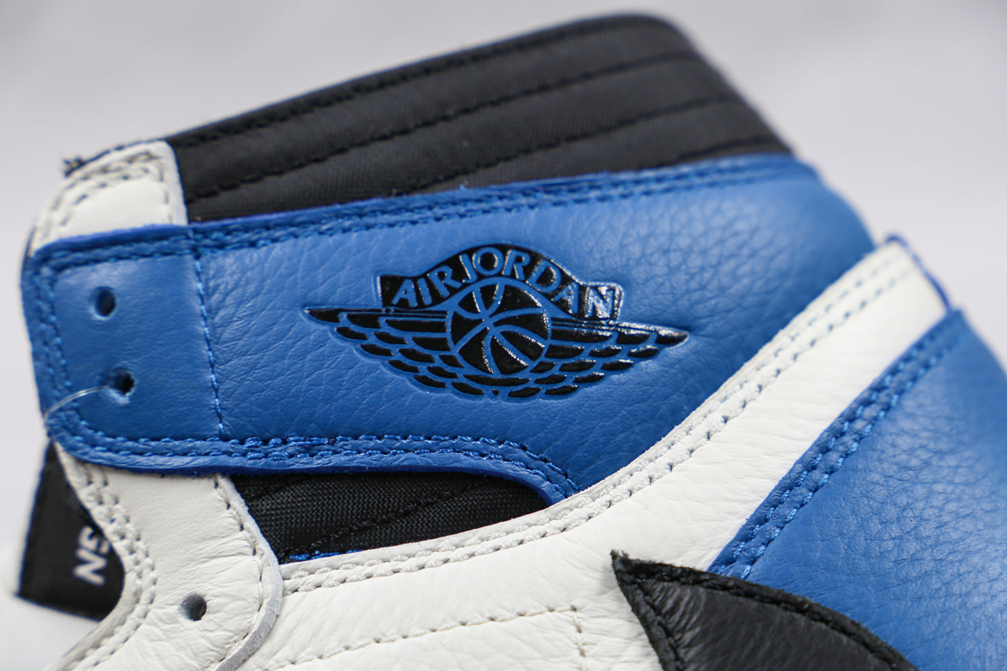 Air Jordan 1 High Fragment Reverse Swoosh