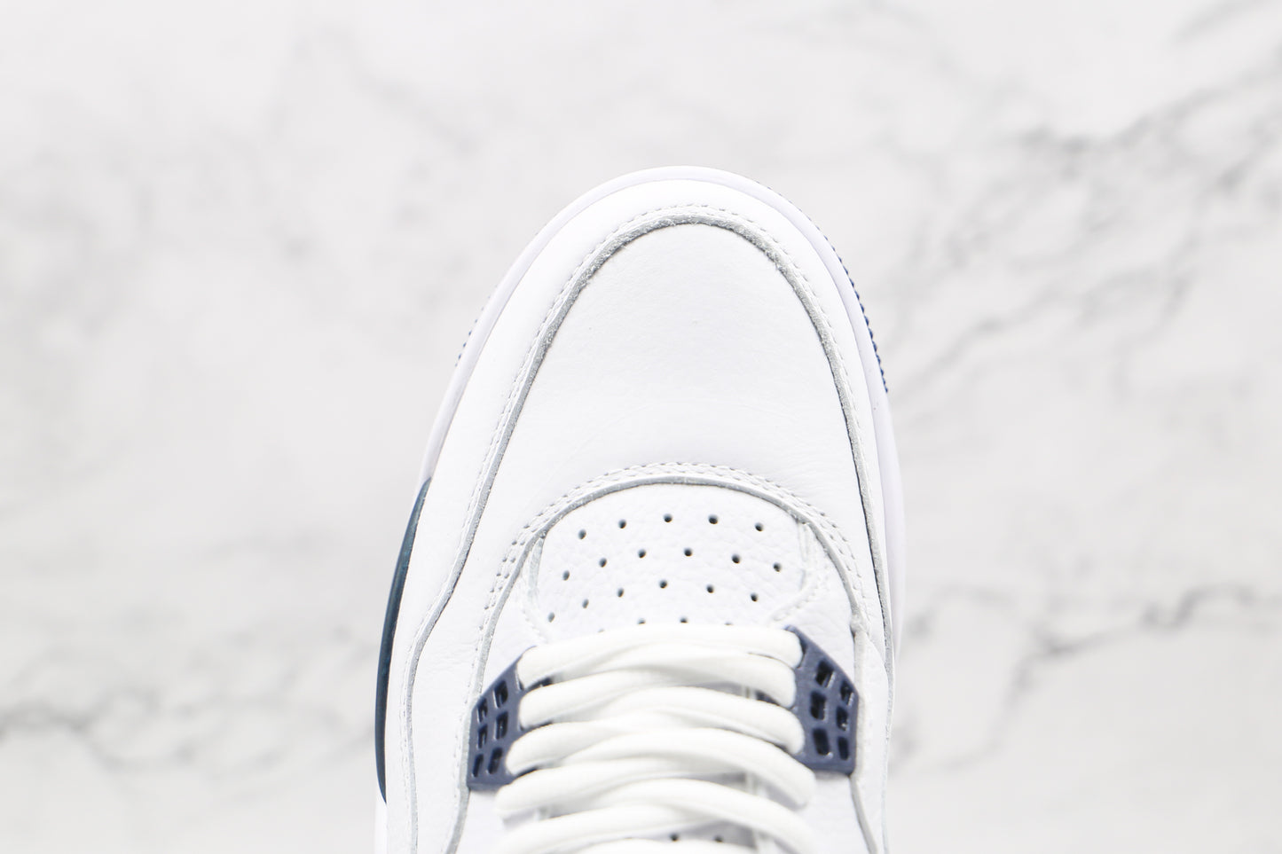 Air Jordan 4 Columbia Blue