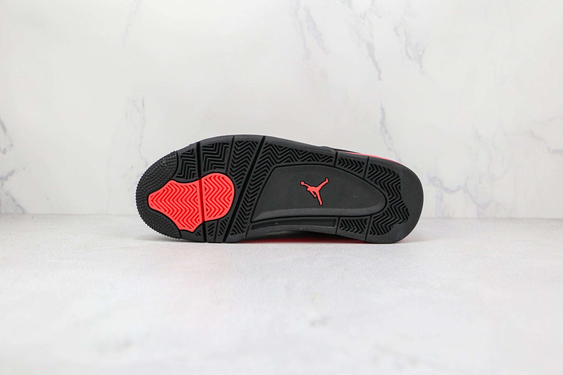 Air Jordan 4 Red Thunder