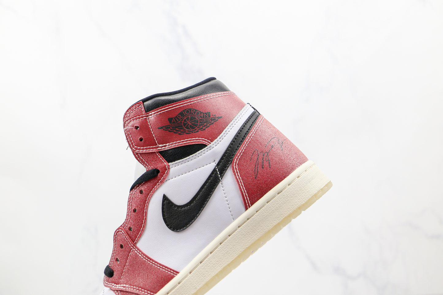 Air Jordan 1 High Chicago Signature