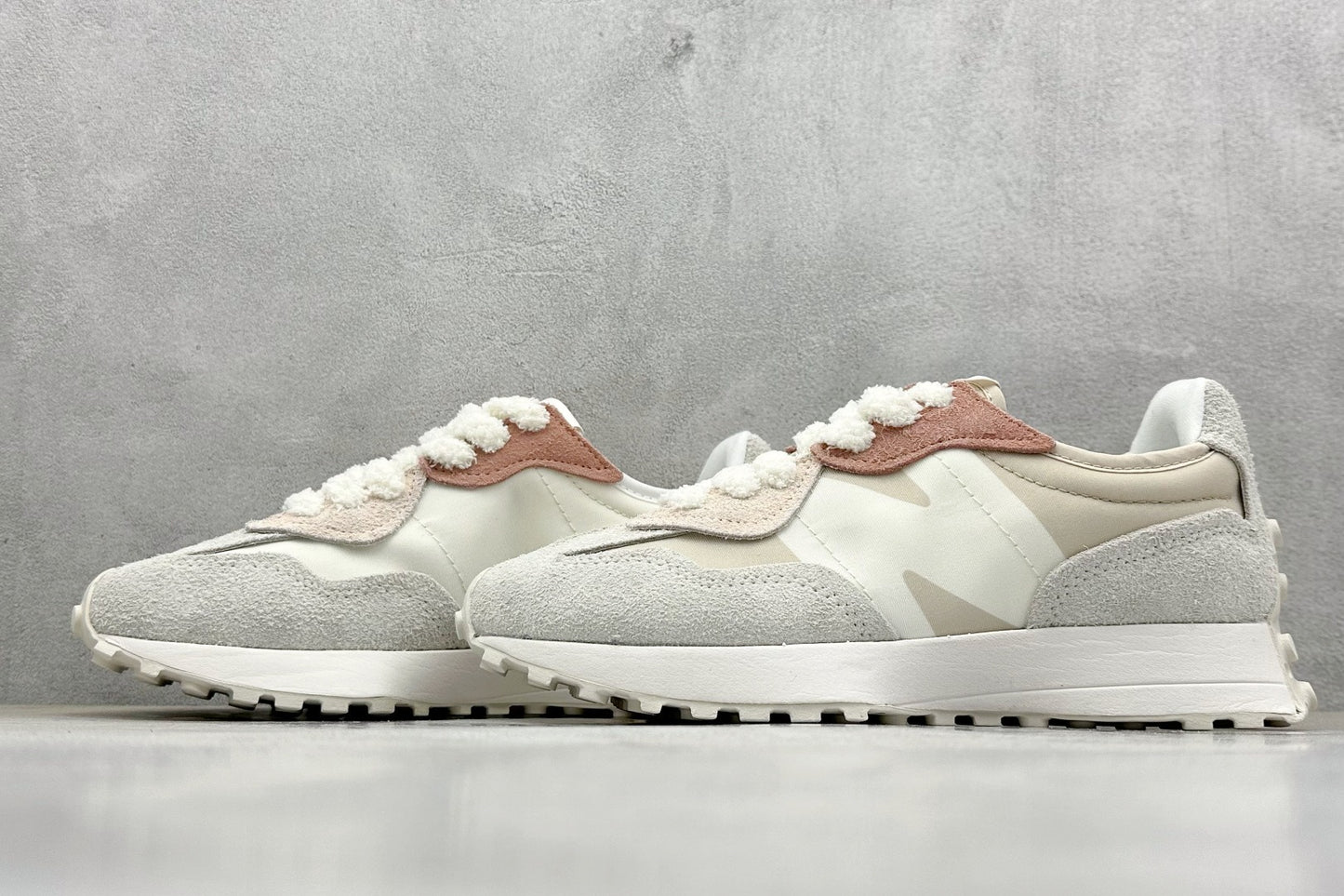 New Balance 327 Silver Grey U327WTL