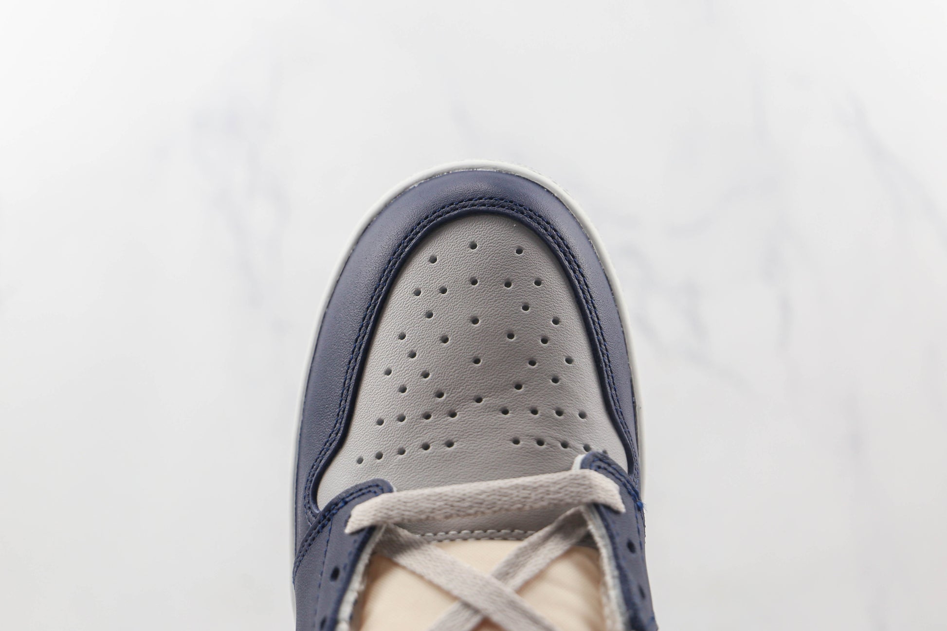 Air Jordan 1 High Georgetown