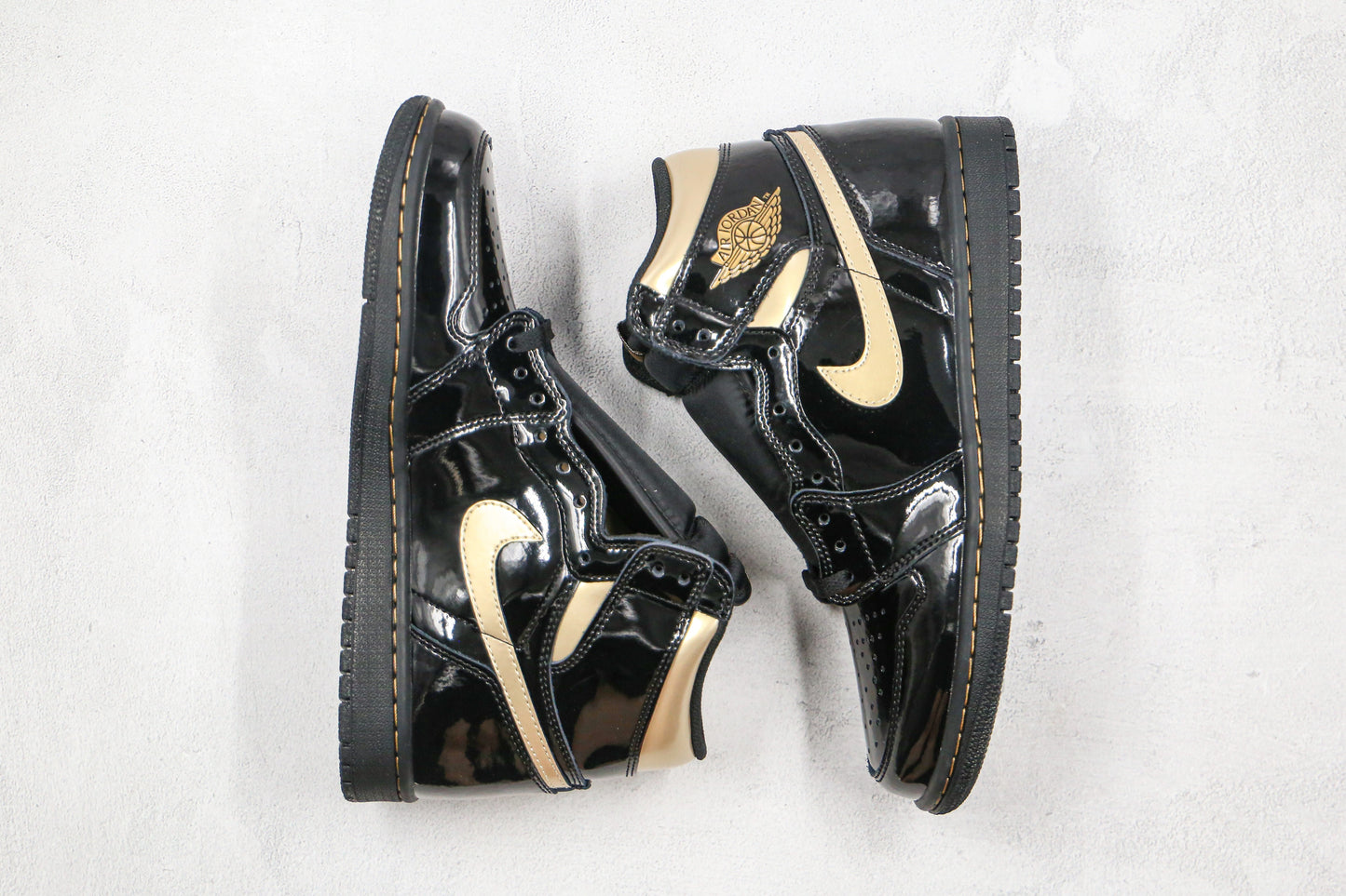 Air Jordan 1 High Black Gold Patent