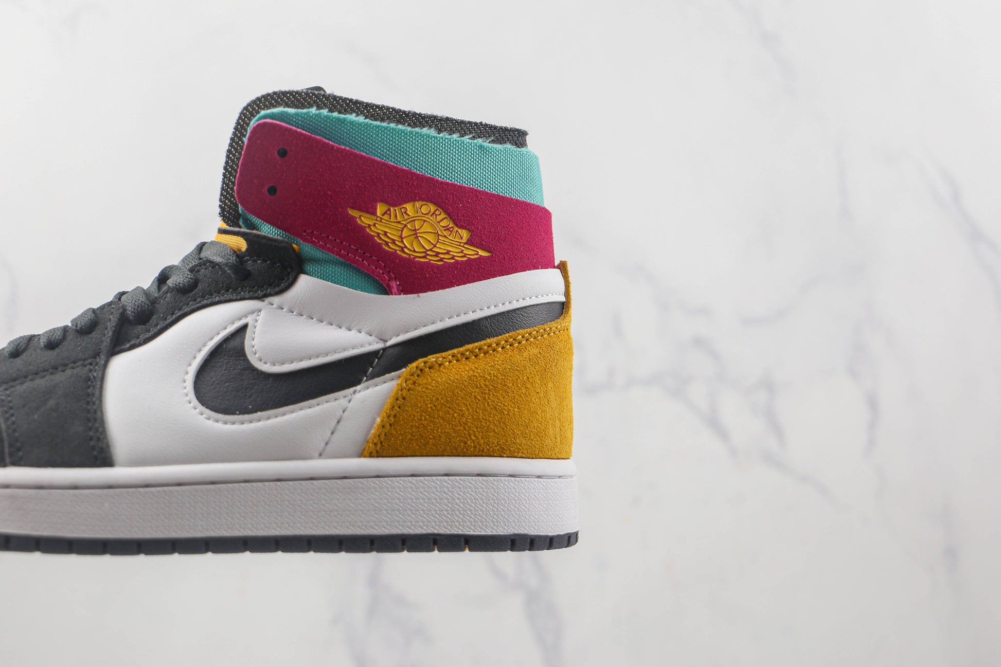 Air Jordan 1 High Berry Teal Gold