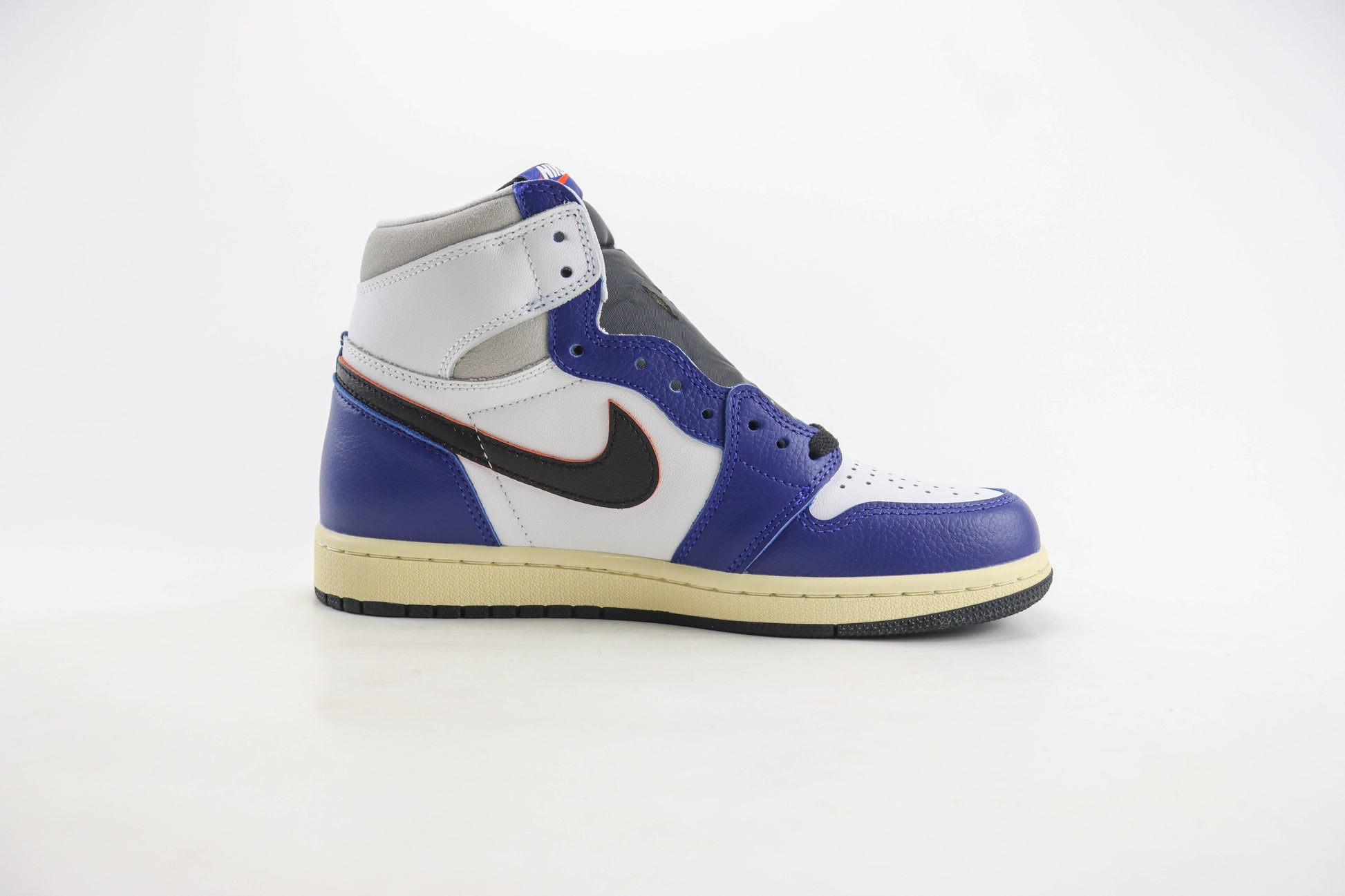 Air Jordan 1 High Royal Contrast