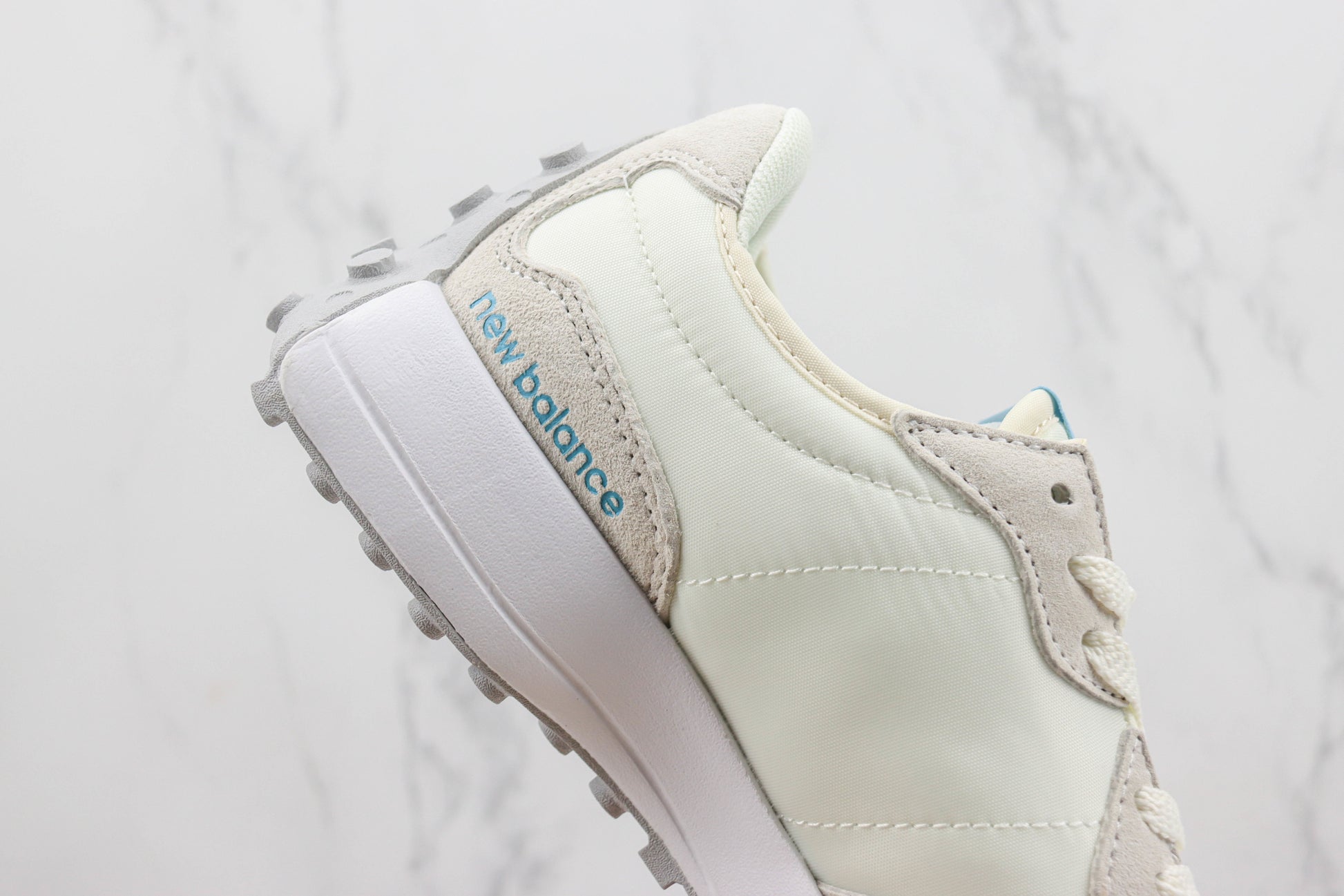 New Balance 327 Silver White MS327BV