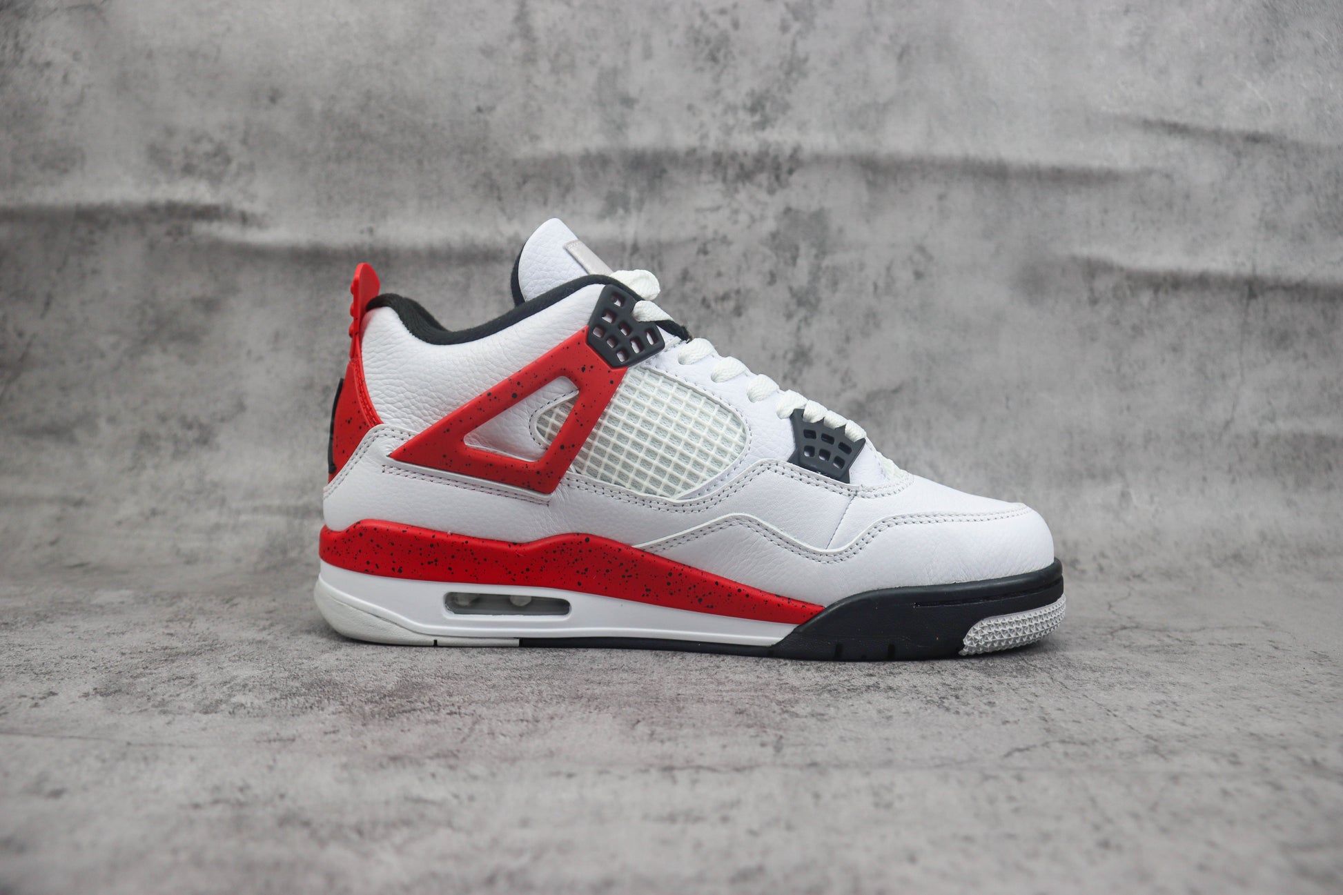 Air Jordan 4 Red Cement