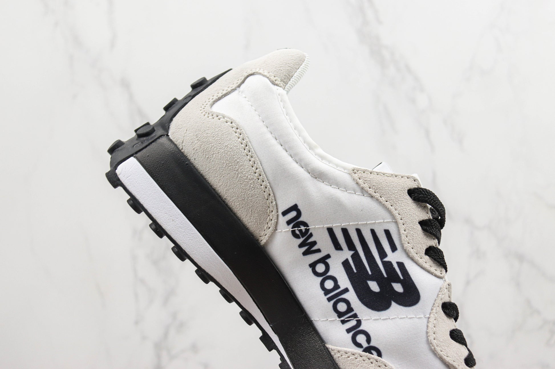 New Balance 327 White Silver MS327BW1