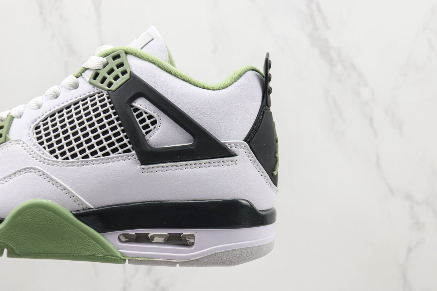 Air Jordan 4 Seafoam