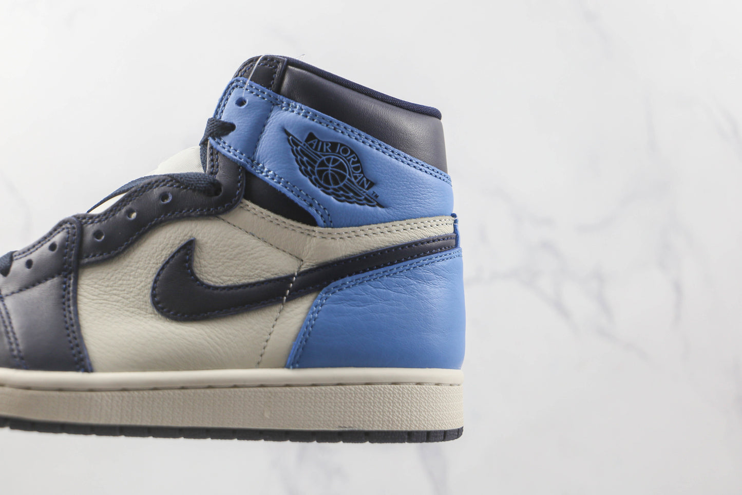 Air Jordan 1 High Obsidian