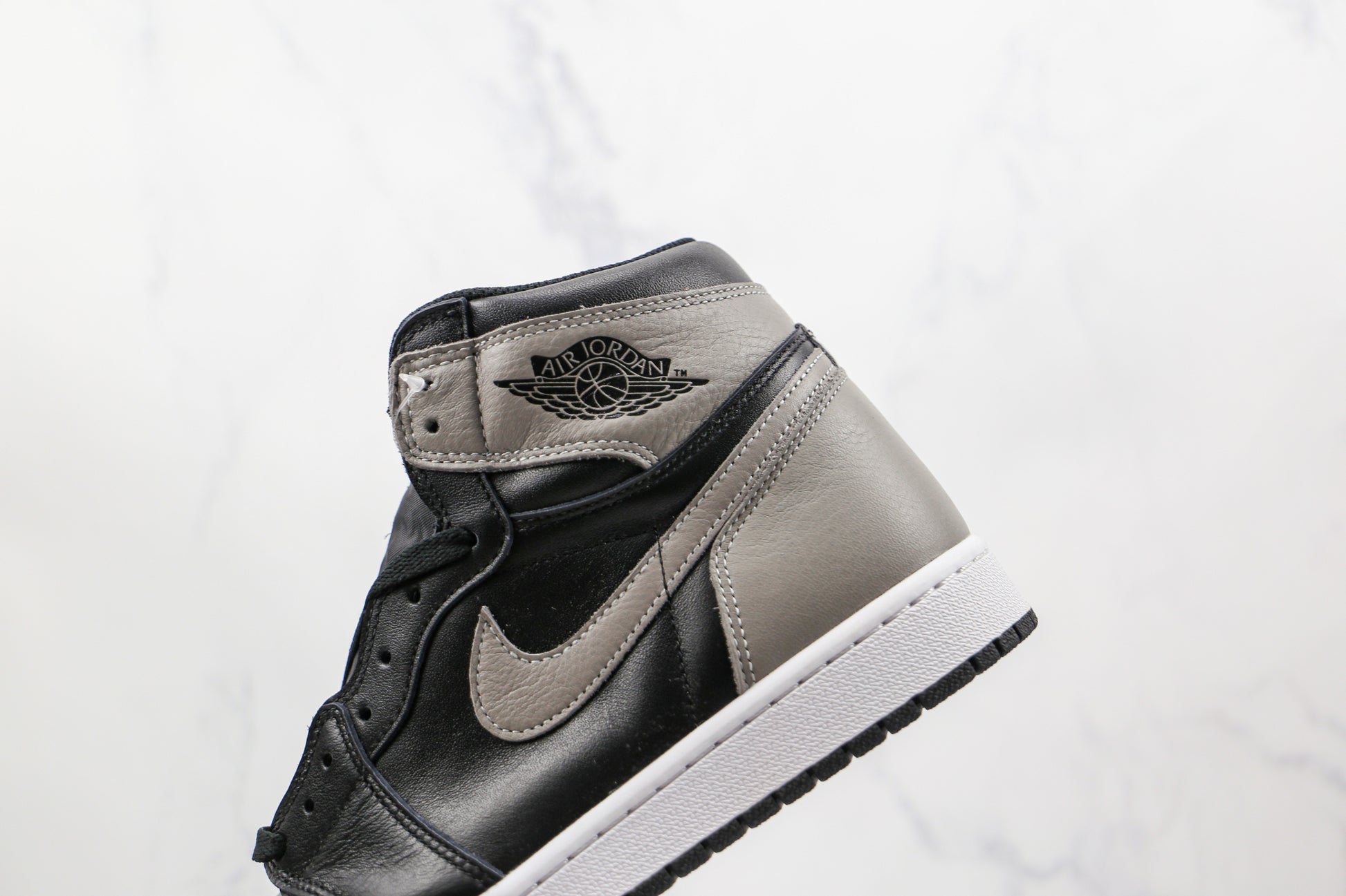 Air Jordan 1 High Shadow Grey