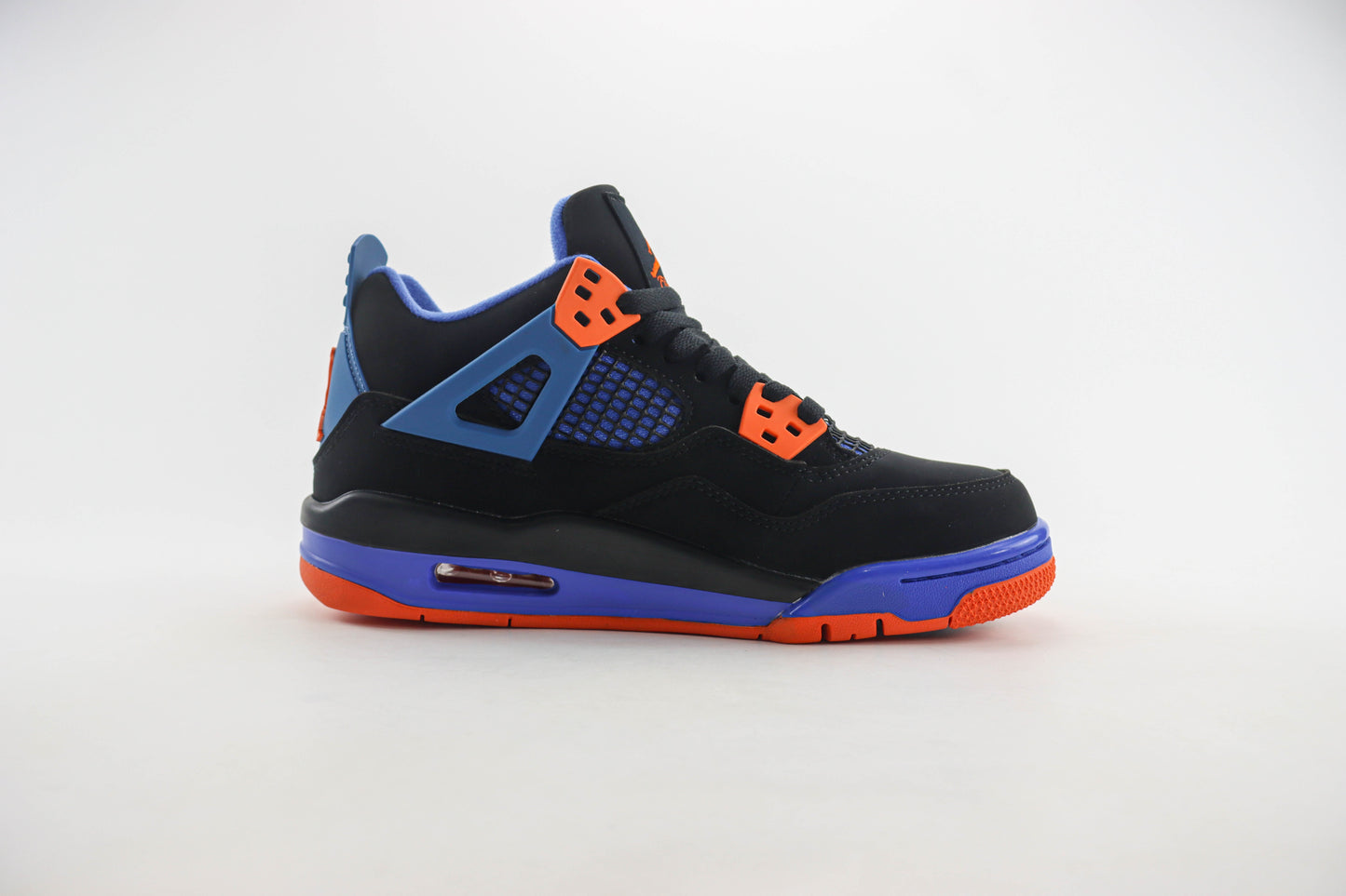 Air Jordan 4 Cavs