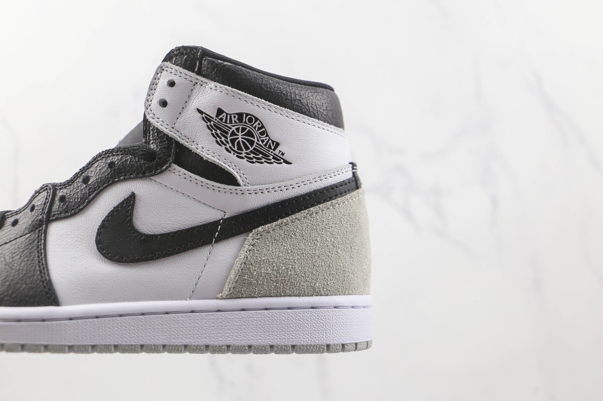 Air Jordan 1 High Black White Silver Heel