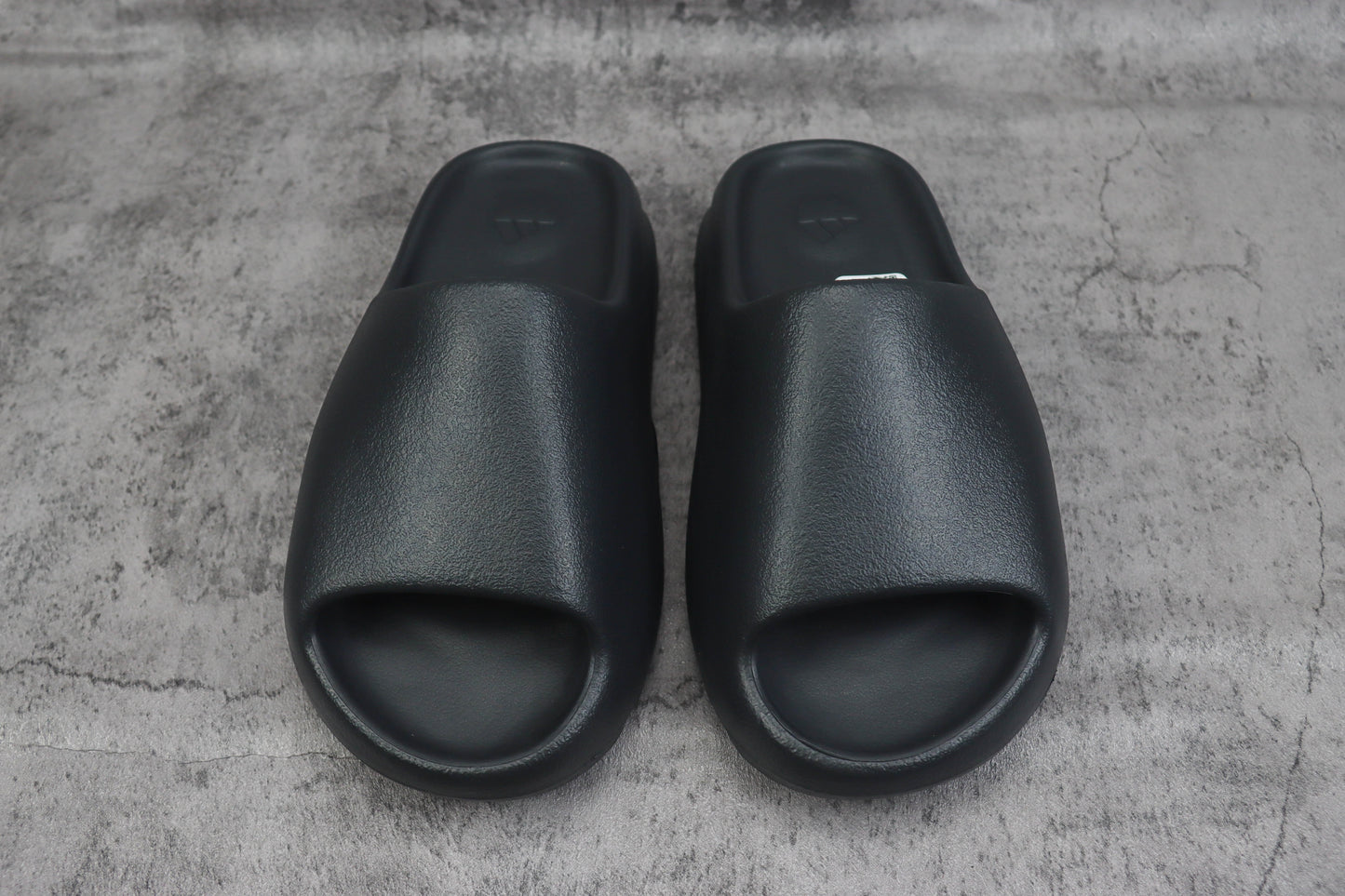 Adidas Yeezy Slide Black Onyx