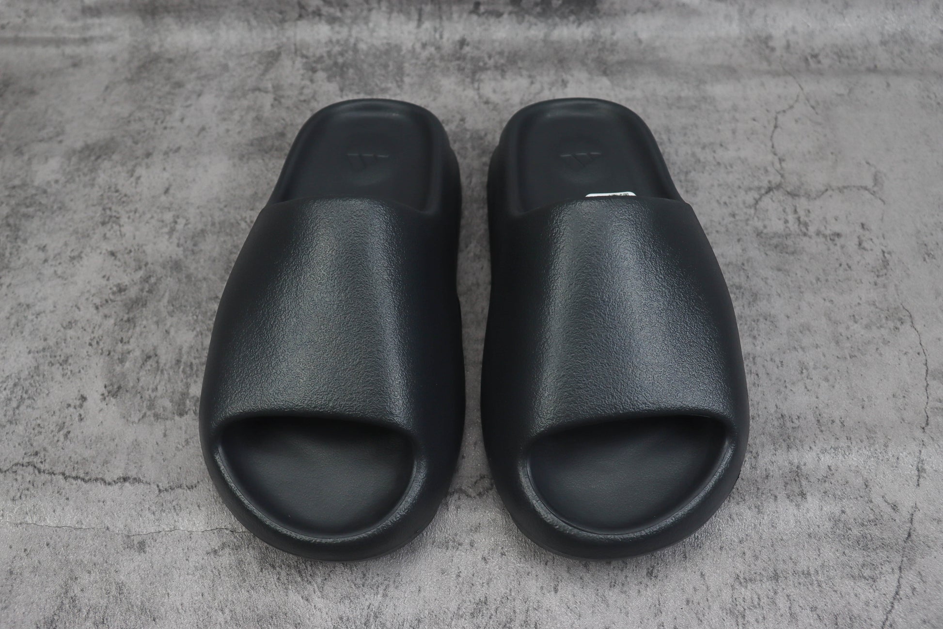 Adidas Yeezy Slide Black Onyx