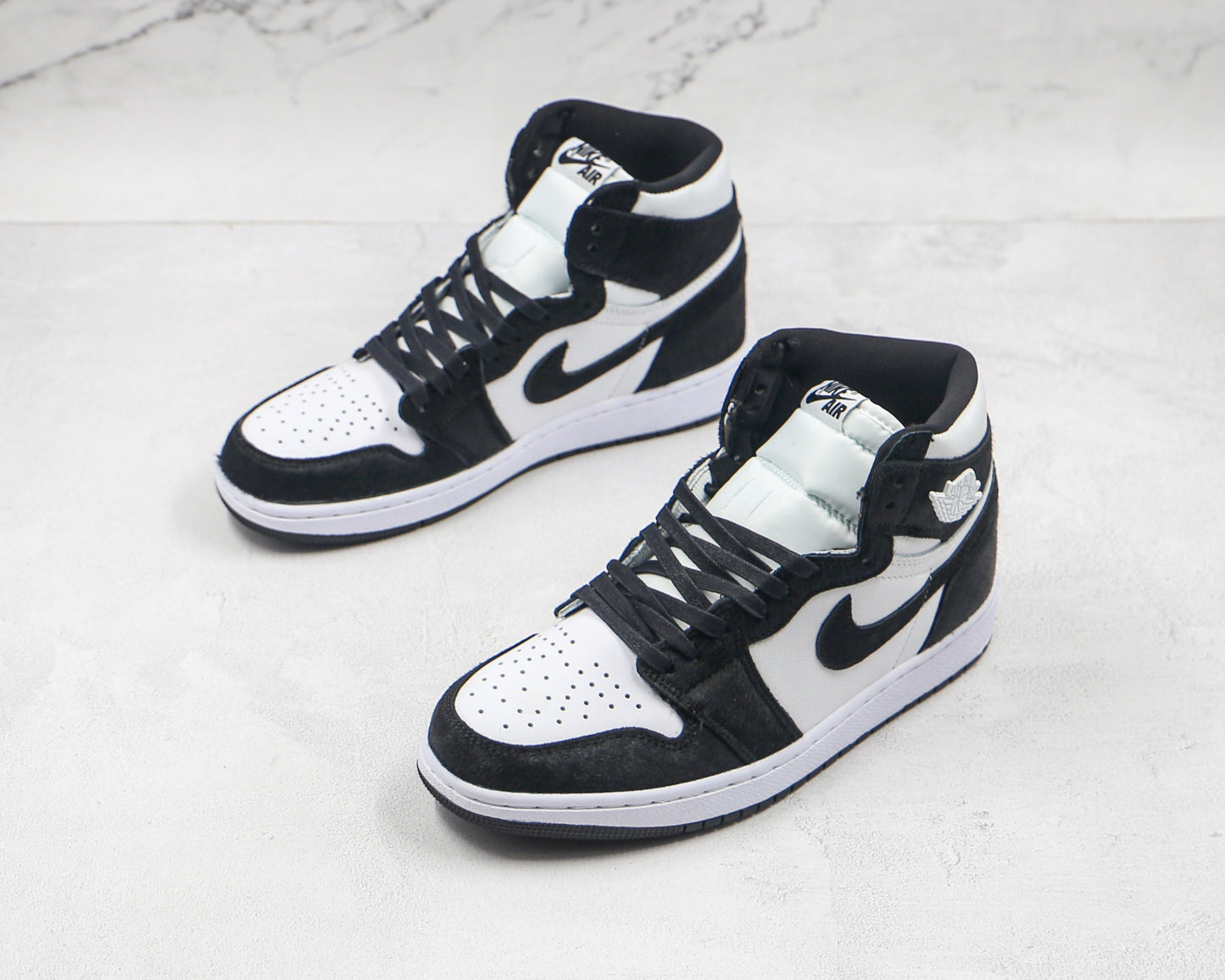 Air Jordan 1 High Felt Panda