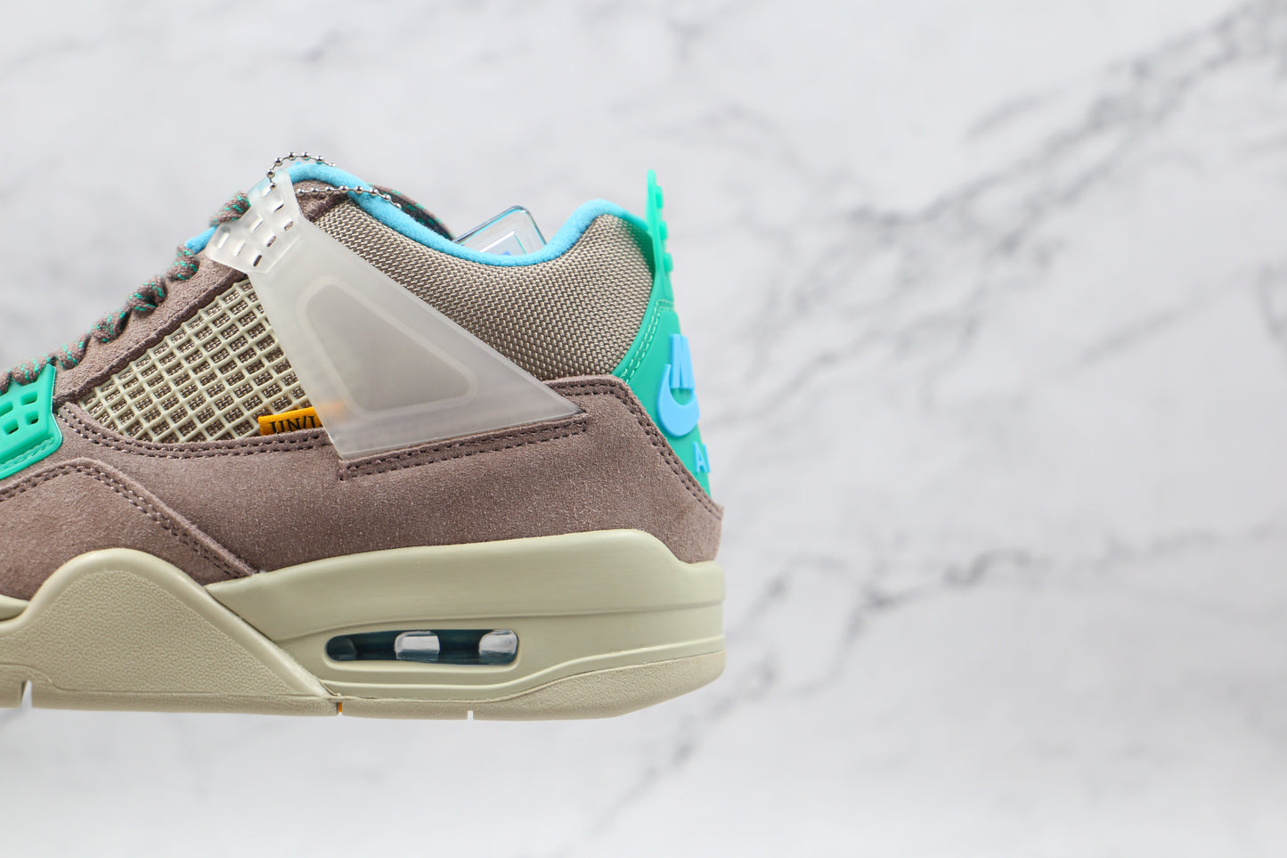 Air Jordan 4 Union Taupe Haze