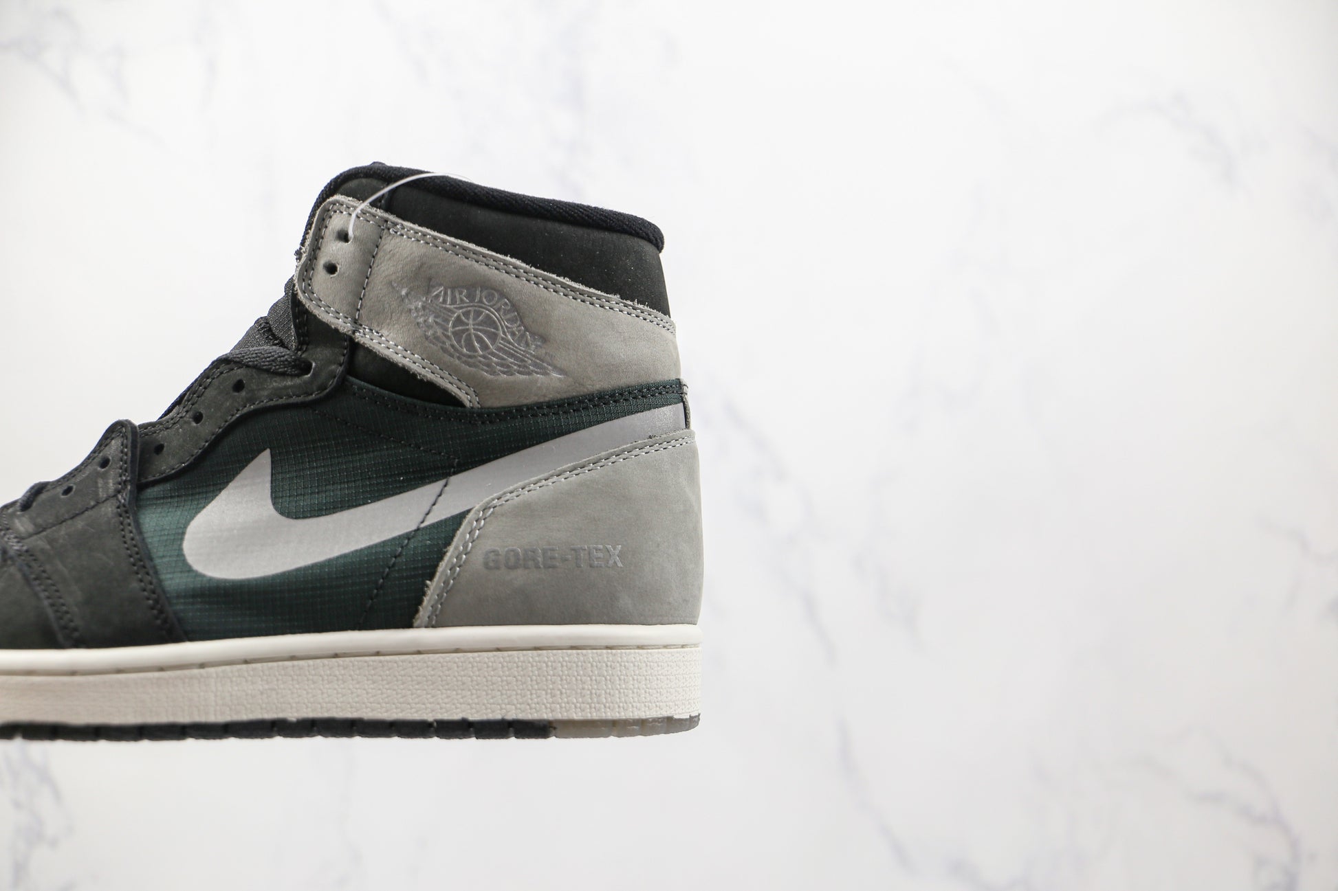 Air Jordan 1 High Black Green Grey