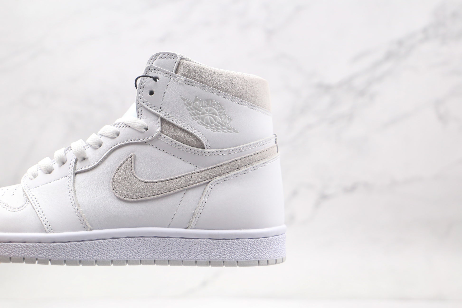 Air Jordan 1 High Neutral Grey