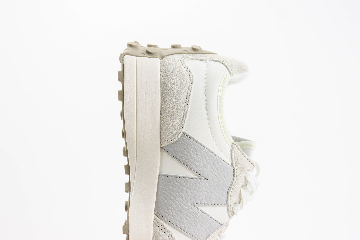 New Balance 327 White Silver WS327KE