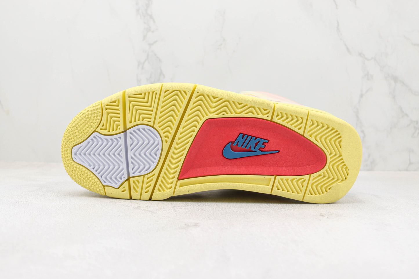 Air Jordan 4 Union Guava Ice
