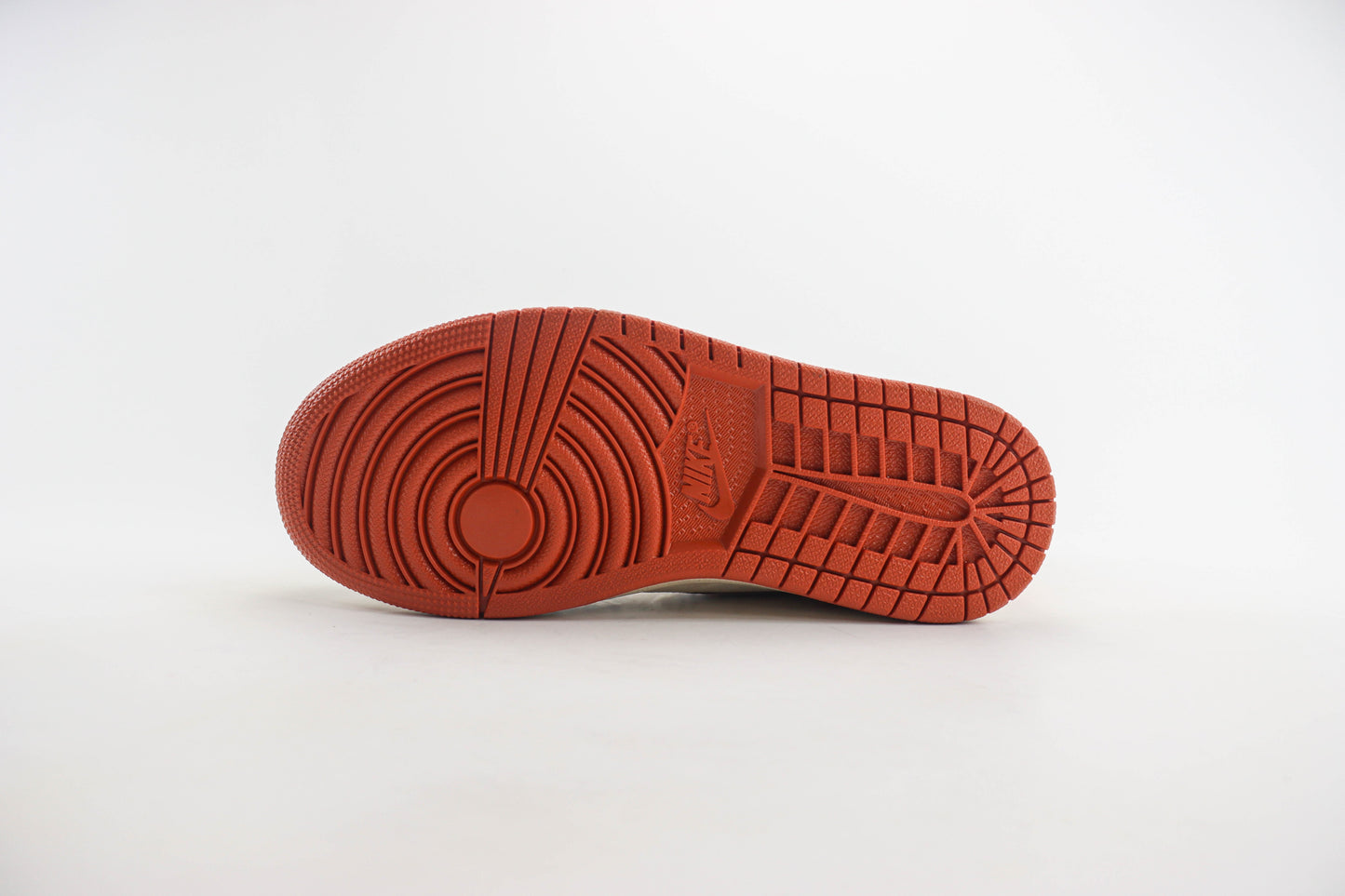 Air Jordan 1 High Autumn Suede