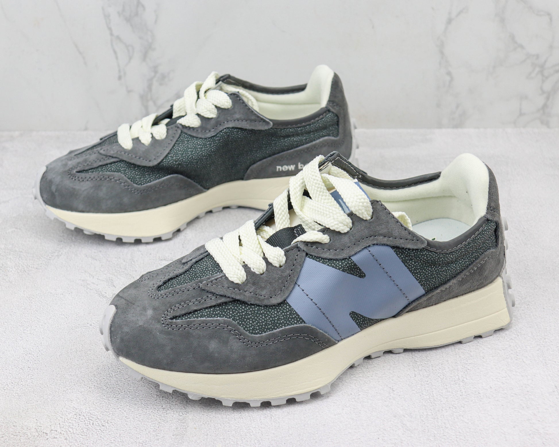 New Balance 327 Silver White U327WPC
