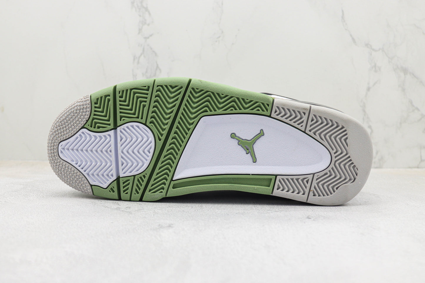 Air Jordan 4 Seafoam