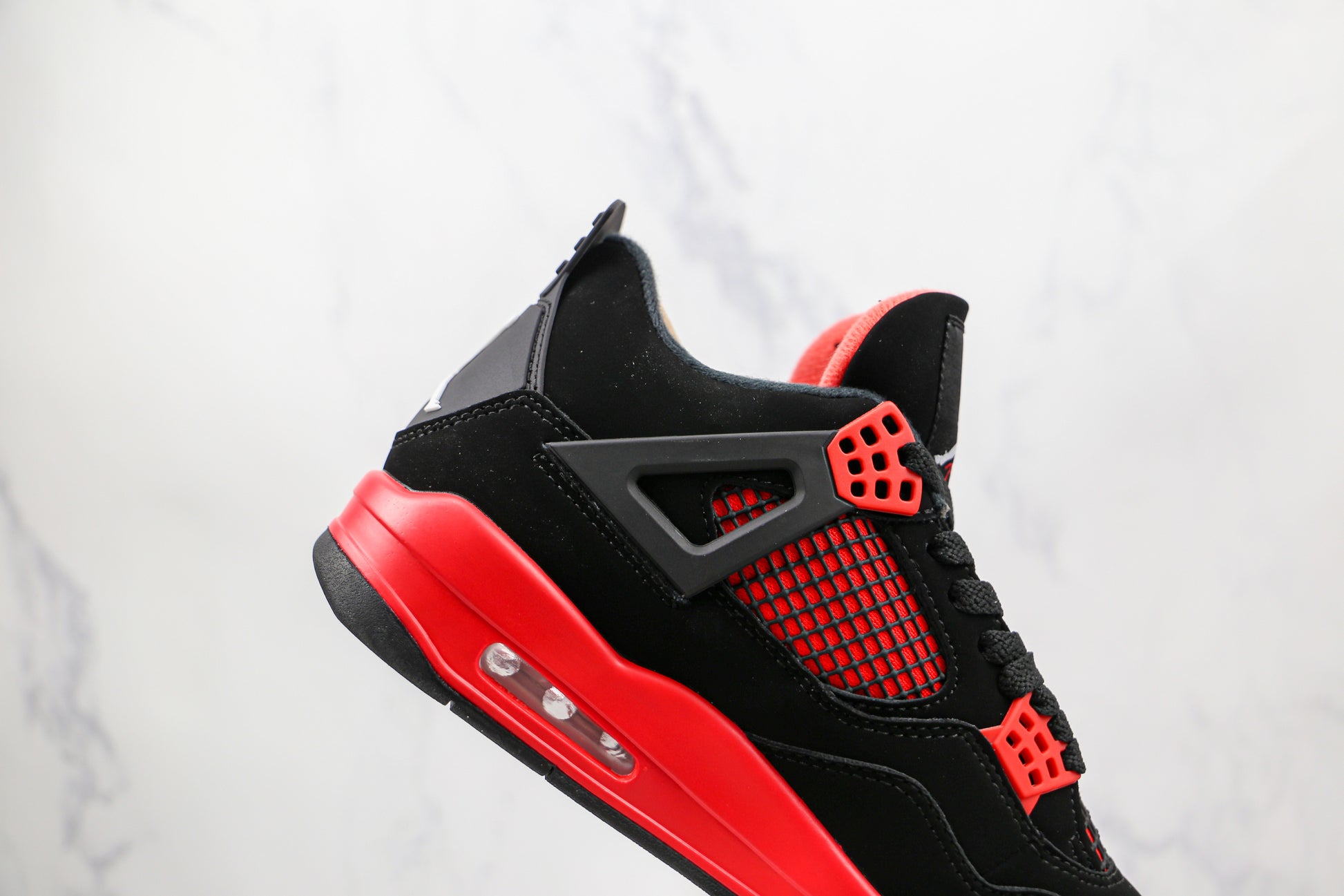 Air Jordan 4 Red Thunder