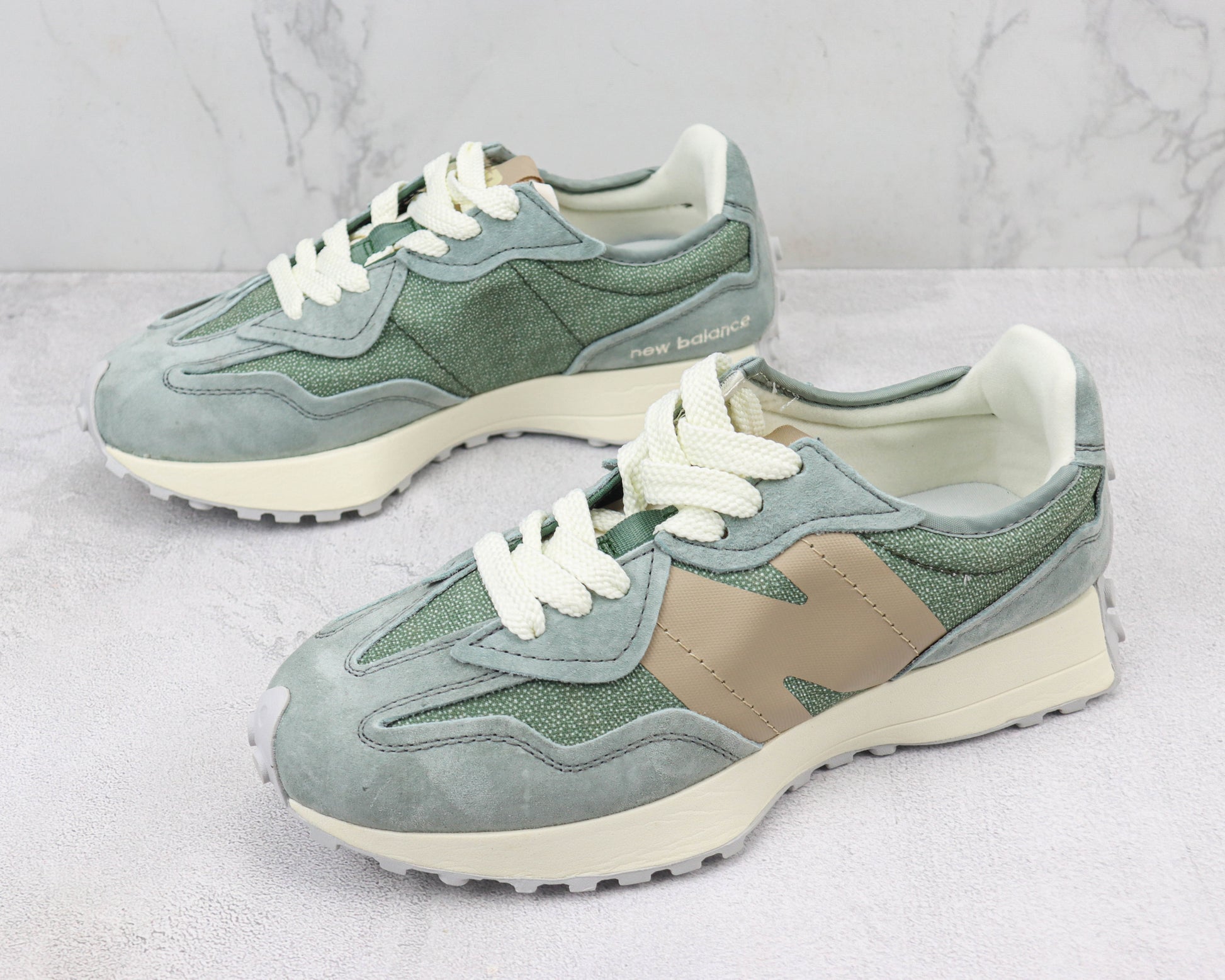 New Balance 327 Silver White U327WPA